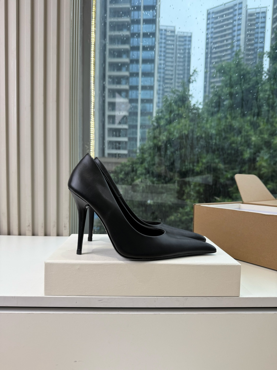 Cheap YSL Sandals For Women in 221629, $80 USD- [IB221629] - Replica YSL Sandals For Women
