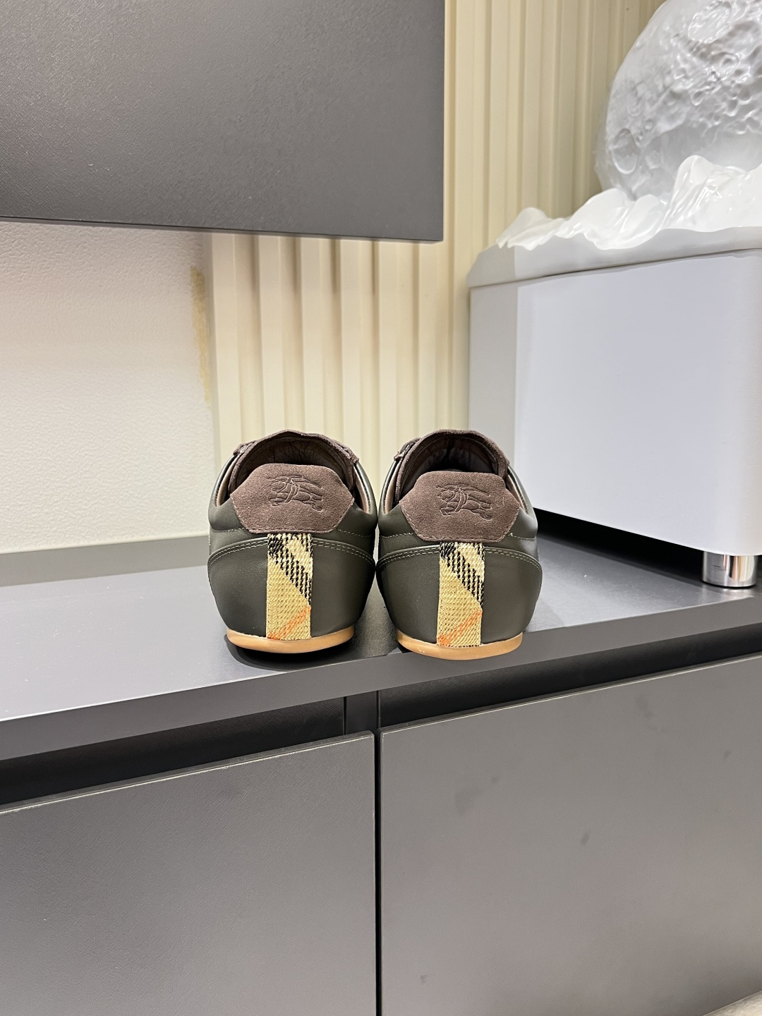 Cheap Burberry Sneakers For Men in 221711, $75 USD- [IB221711] - Replica Burberry Sneakers For Men