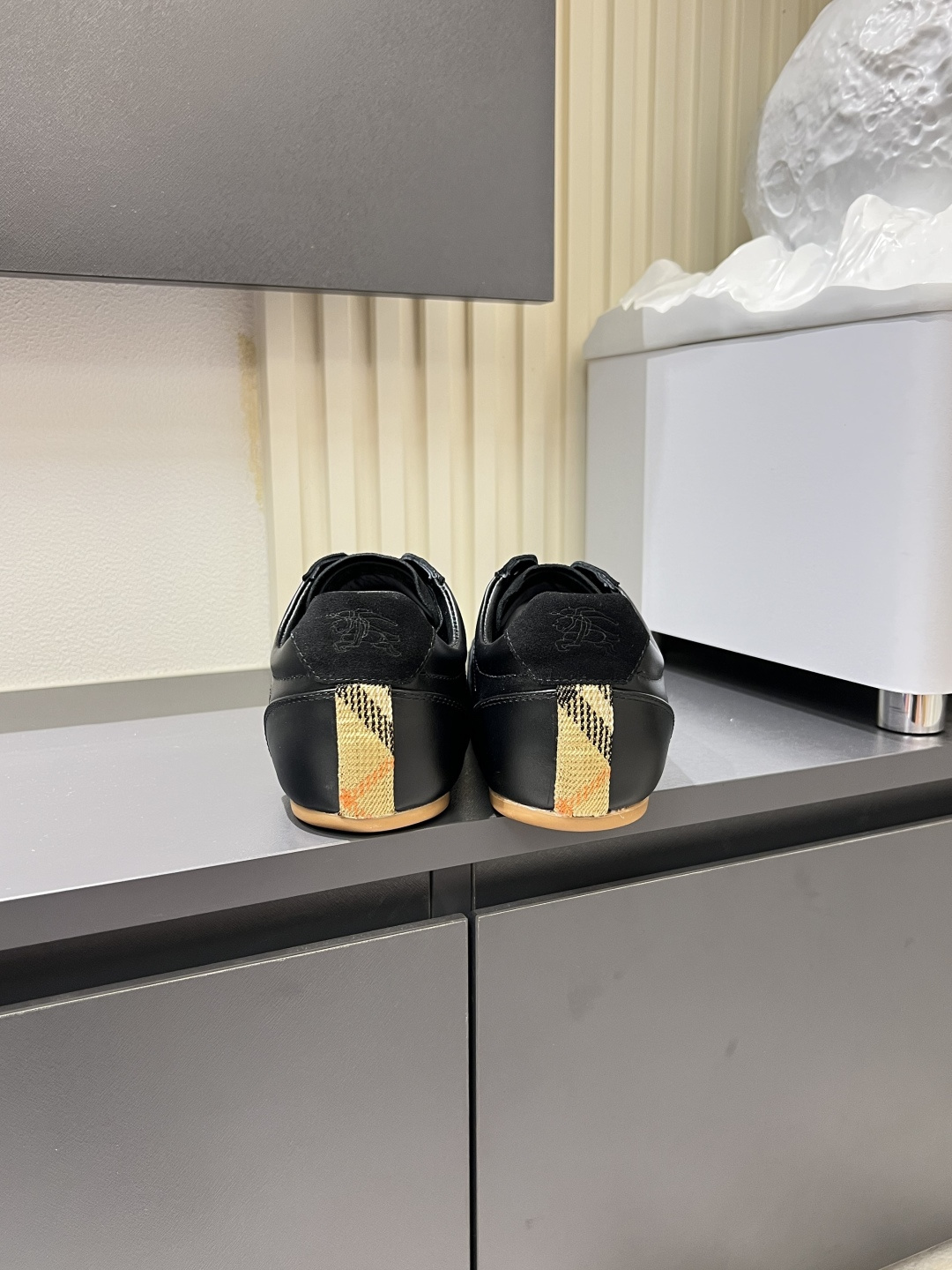 Cheap Burberry Sneakers For Men in 221712, $75 USD- [IB221712] - Replica Burberry Sneakers For Men