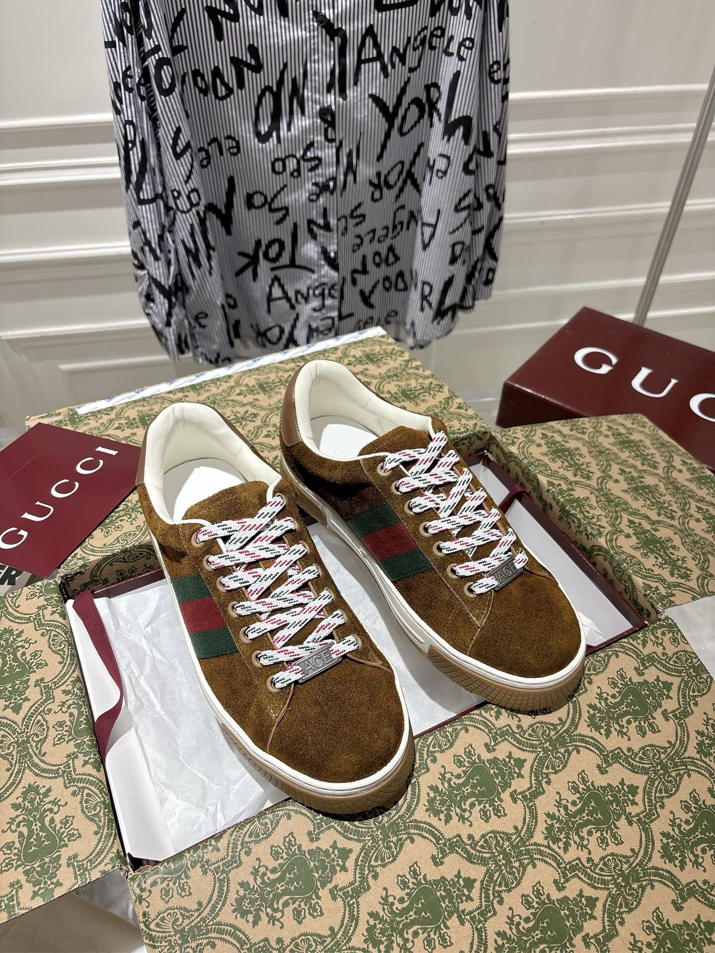 Cheap New Arrivals Gucci High quality Sneakers For Men in 221946, $105 USD- [IB221946] - Replica Gucci Sneakers For Men