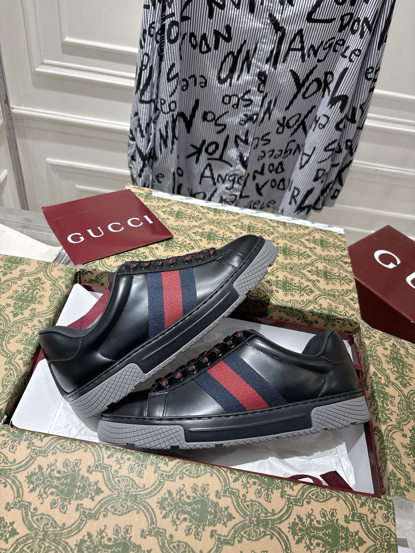 Cheap New Arrivals Gucci High quality Sneakers For Men in 221947, $105 USD- [IB221947] - Replica Gucci Sneakers For Men