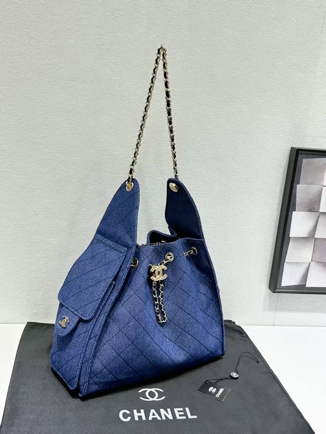 Cheap Chanel AAA quality Handbags in 222359, $130 USD- [IB222359] - Replica Chanel AAA quality Handbags