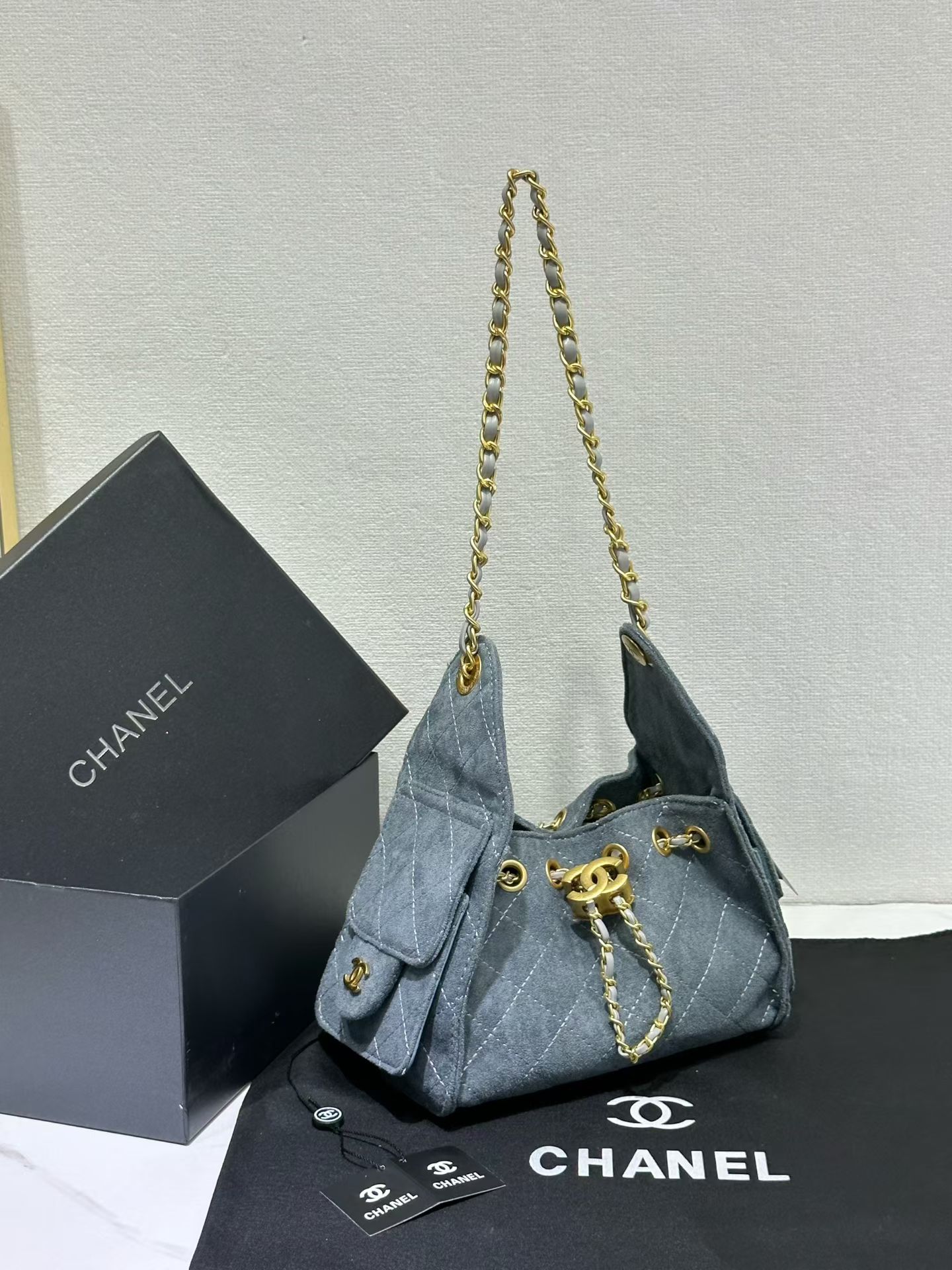 Cheap Chanel AAA quality Handbags in 222379, $130 USD- [IB222379] - Replica Chanel AAA quality Handbags