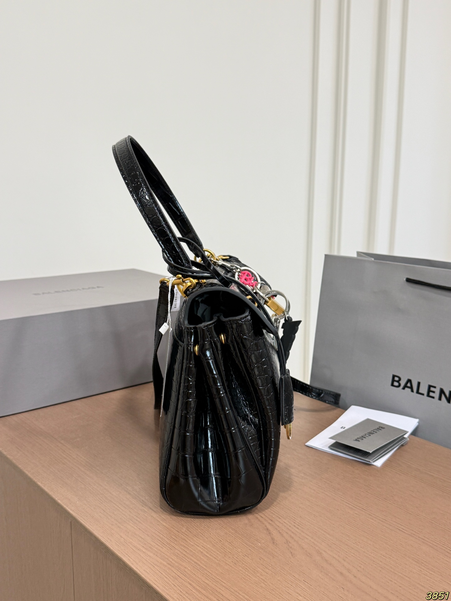 Cheap Balenciaga high quality Handbags in 222488, $105 USD- [IB222488] - Replica Balenciaga high quality Handbags