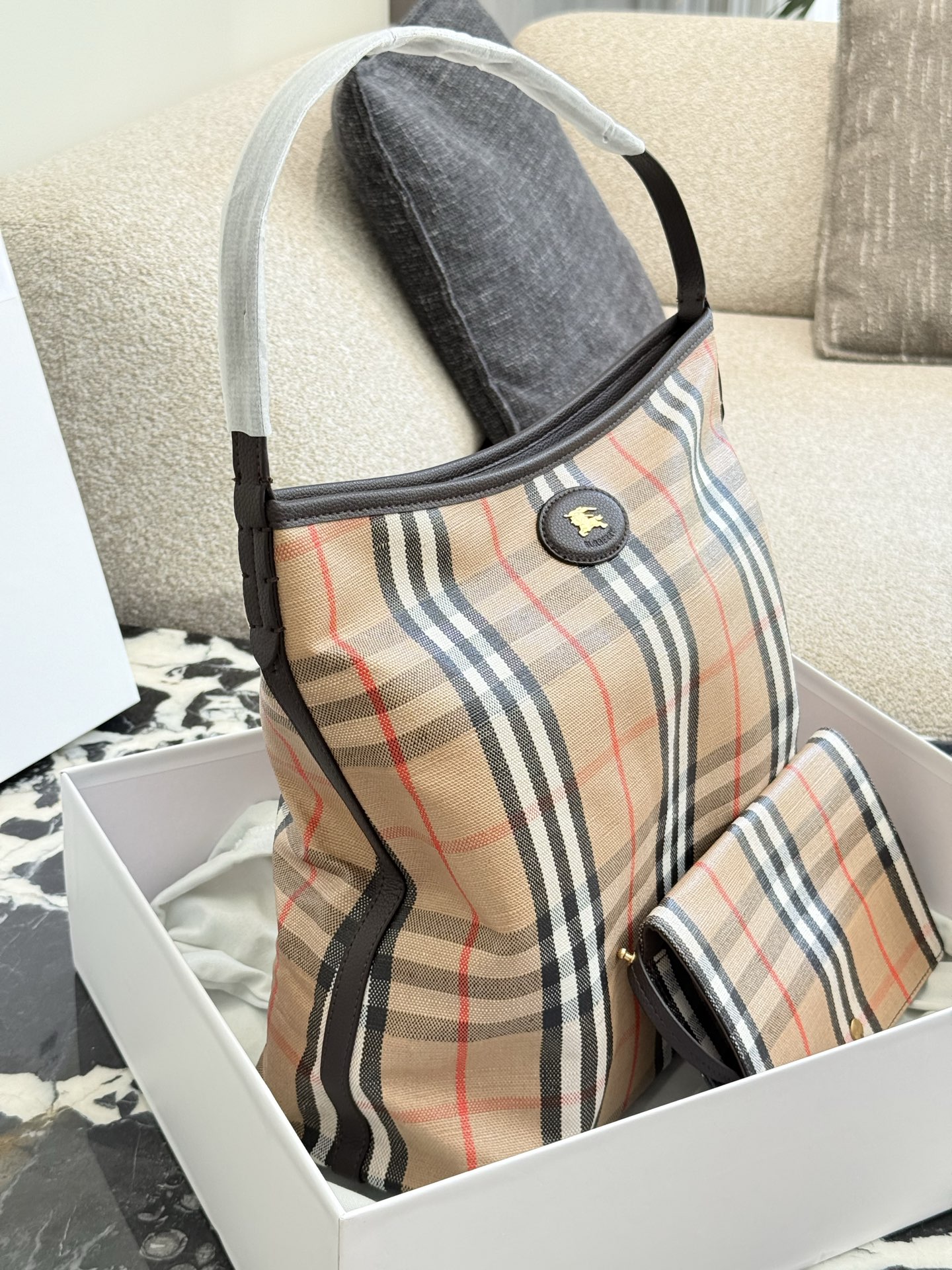 Cheap Burberry Handbags in 222515, $65 USD- [IB222515] - Replica Burberry Handbags