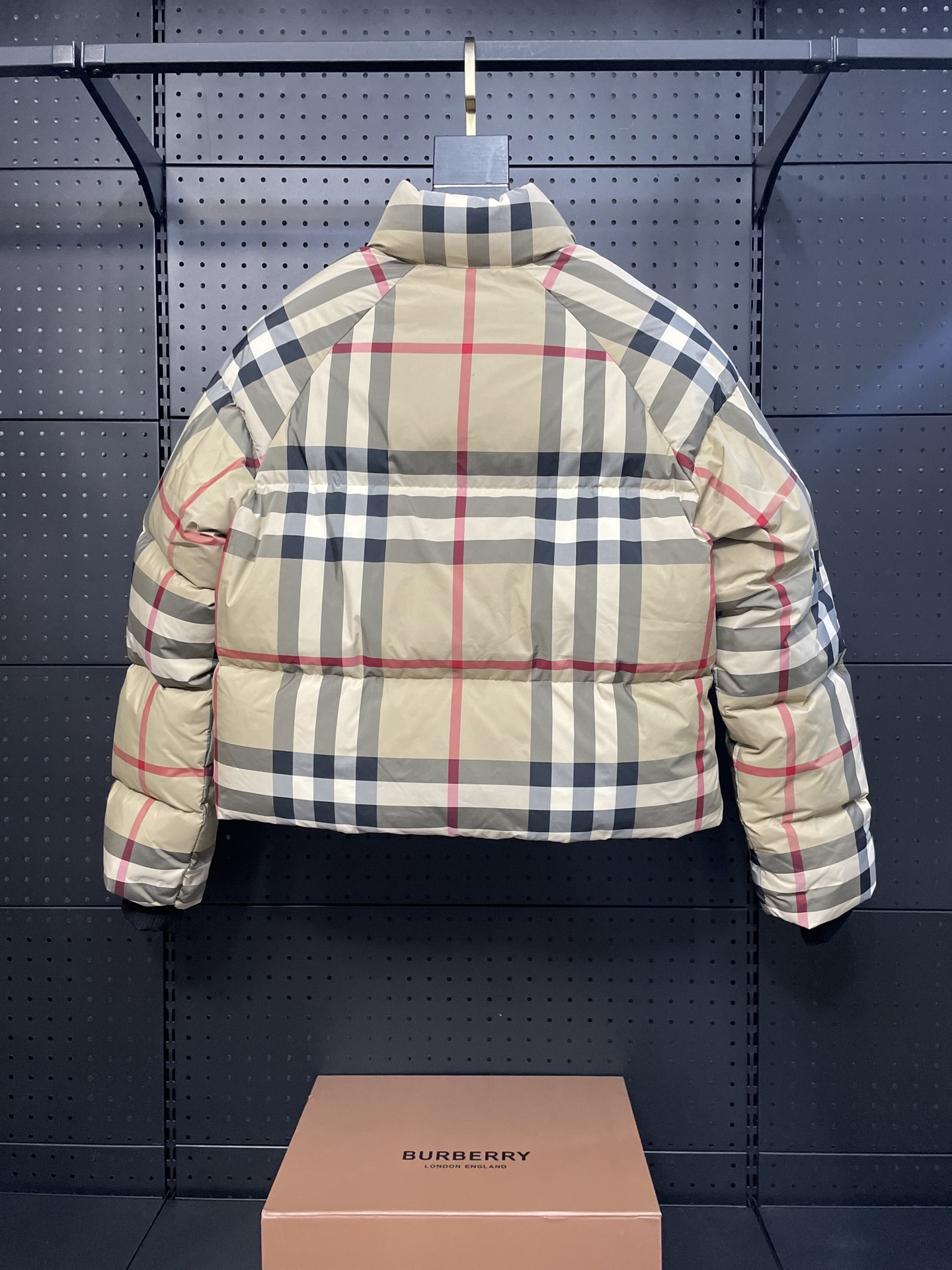 Cheap Burberry Trench Coats For Men in 222665, $150 USD- [IB222665] - Replica Burberry Trench Coats For Men