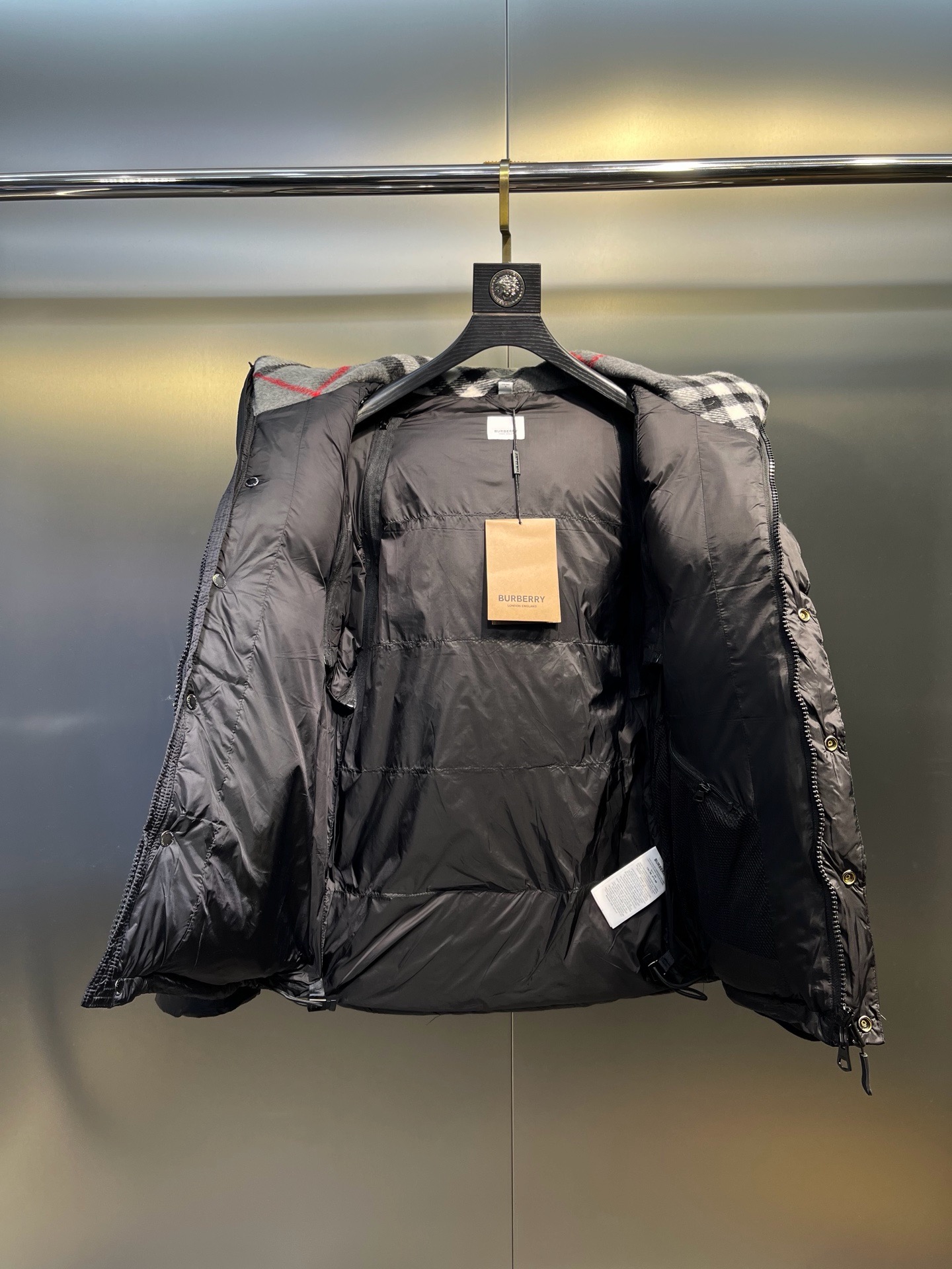 Cheap Burberry Trench Coats For Men in 222771, $150 USD- [IB222771] - Replica Burberry Trench Coats For Men
