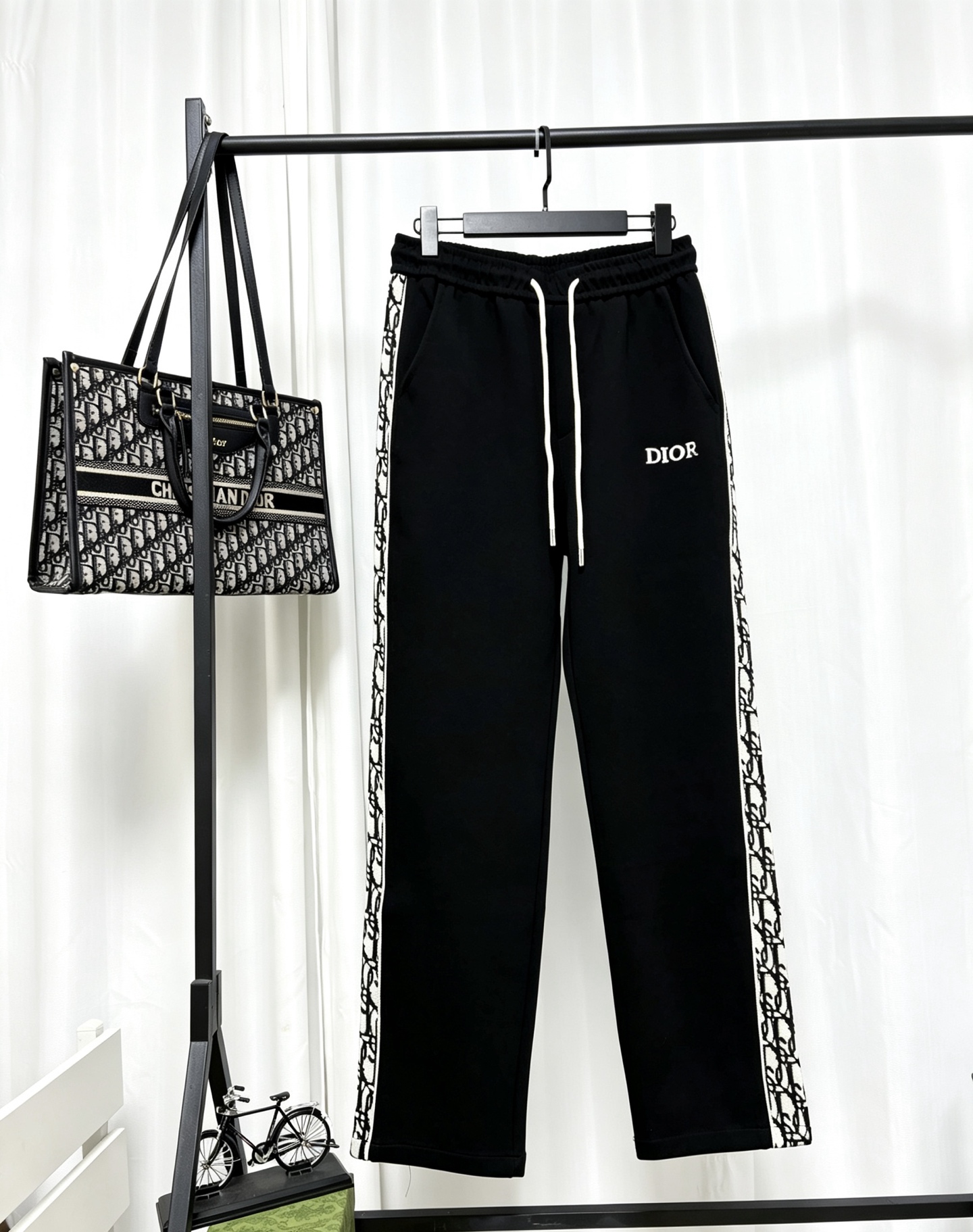 Cheap Dior Pants for Men in 222876, $65 USD- [IB222876] - Replica Dior Pants for Men