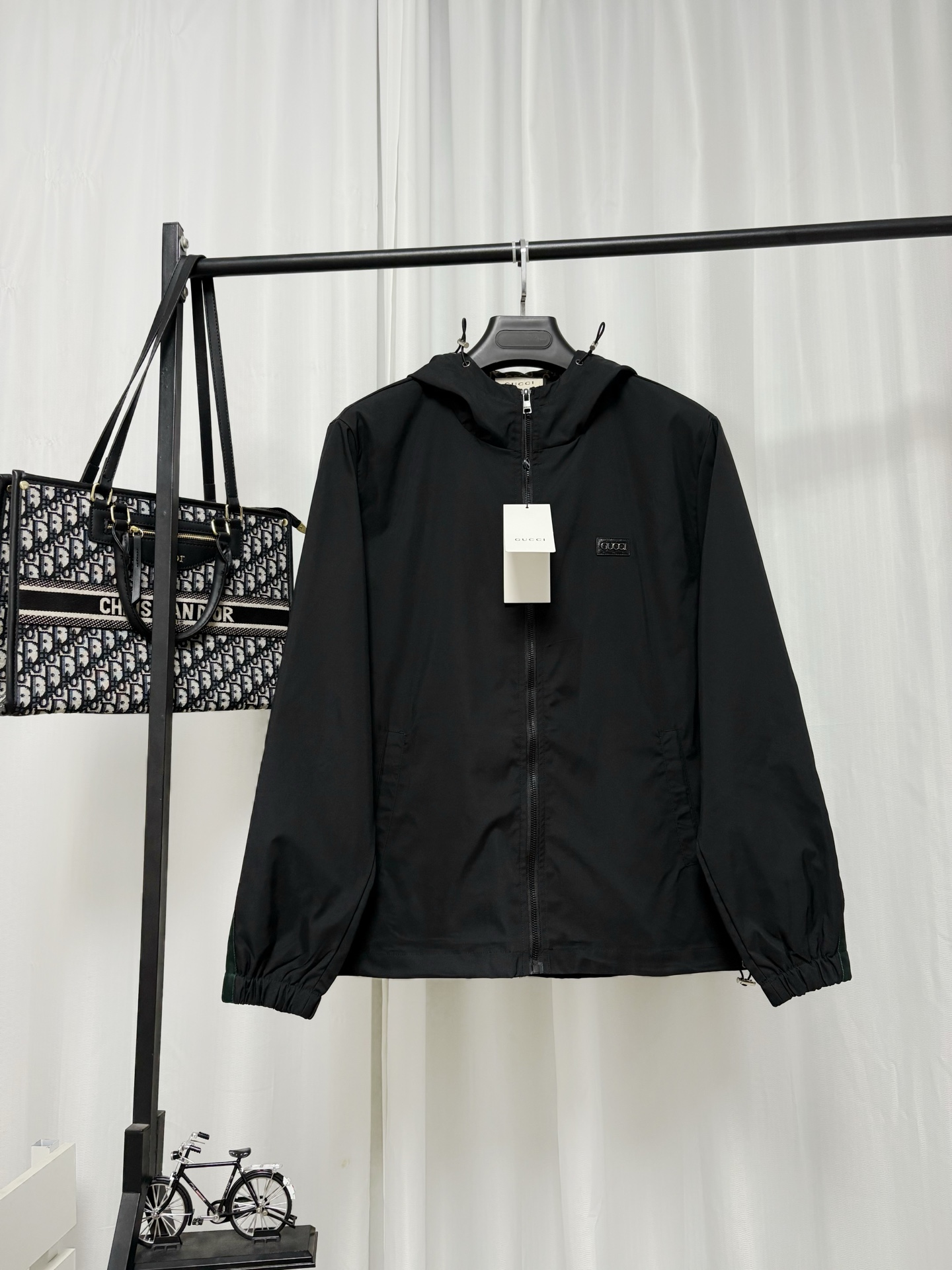 Cheap Gucci Thin Jackets For Men in 222951, $65 USD- [IB222951] - Replica Gucci Thin Jackets For Men