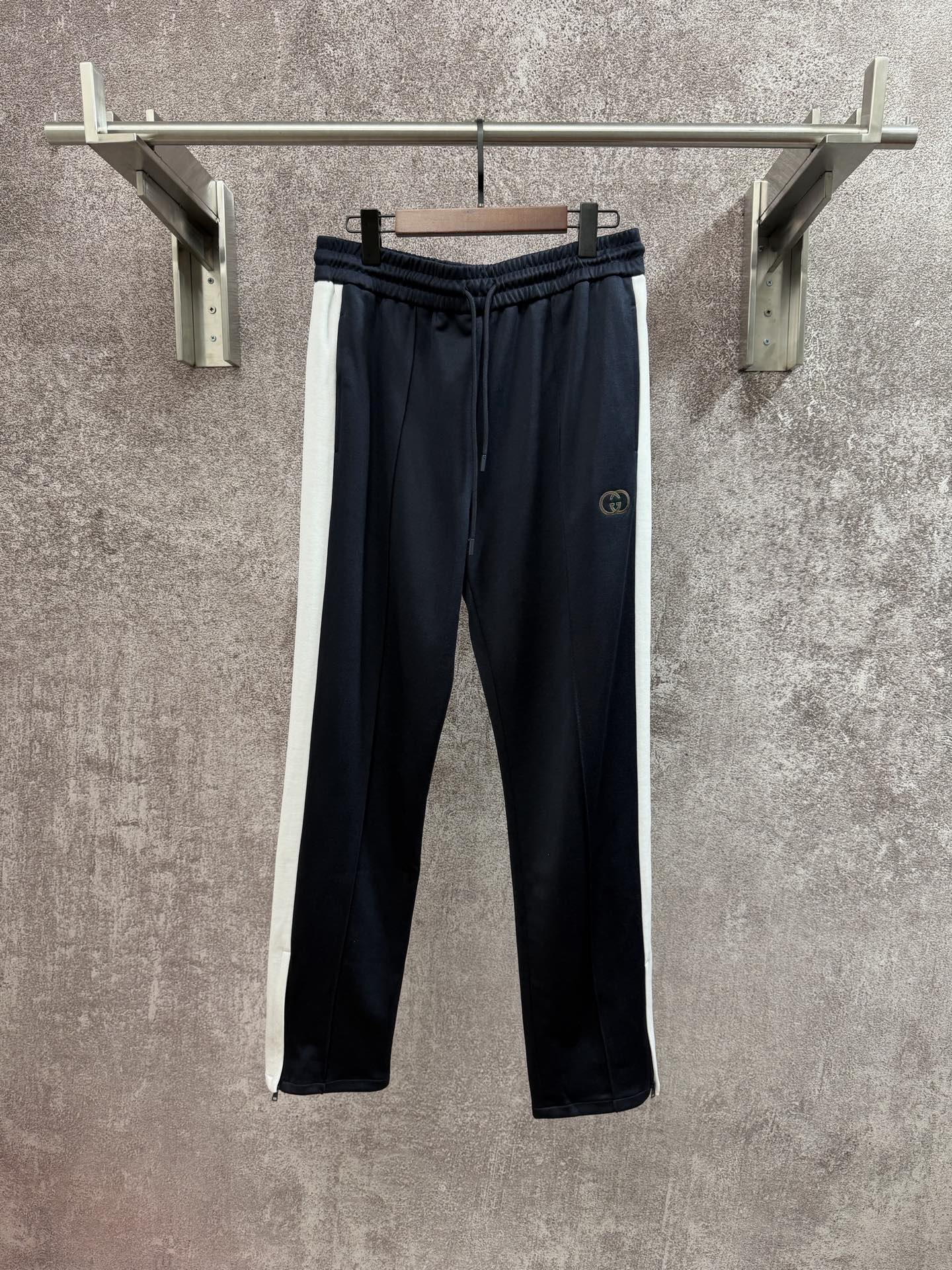 Cheap Gucci Pants for Men in 223022, $65 USD- [IB223022] - Replica Gucci Pants for Men