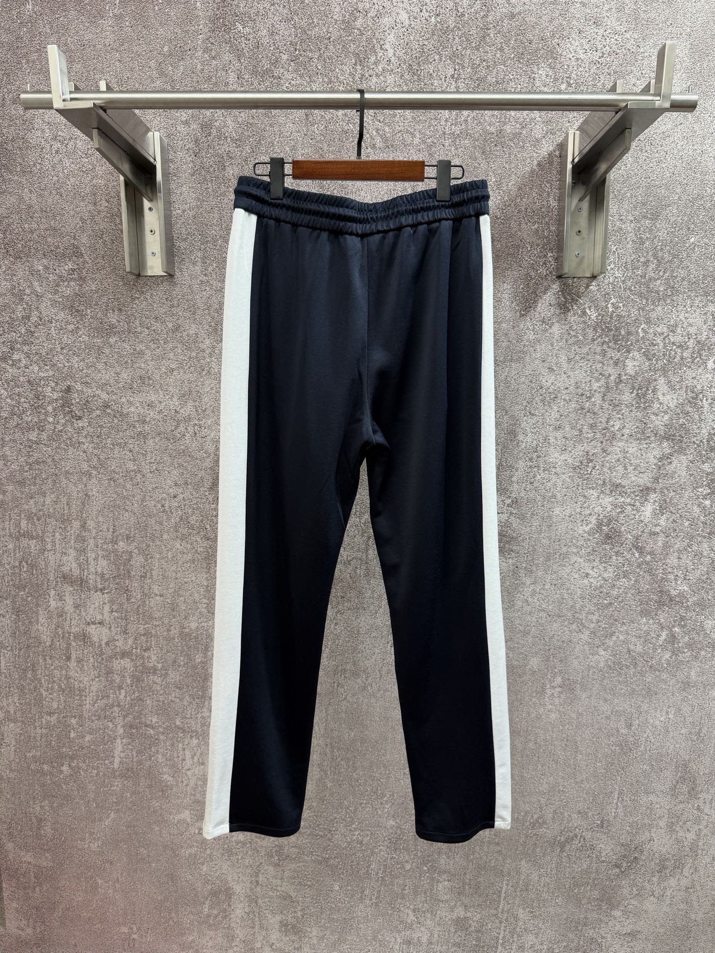 Cheap Gucci Pants for Men in 223022, $65 USD- [IB223022] - Replica Gucci Pants for Men