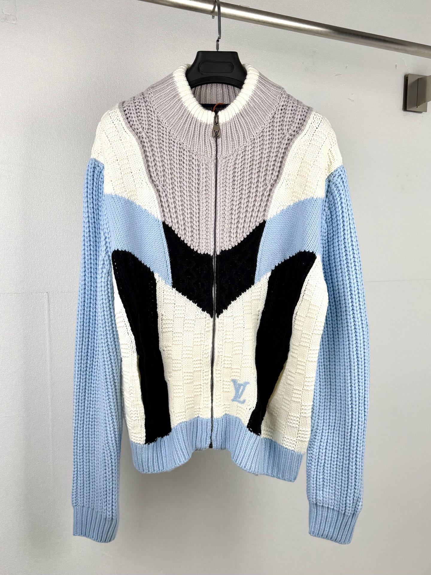 Cheap Louis Vuitton  Sweaters for Men in 223155, $95 USD- [IB223155] - Replica Louis Vuitton  Sweaters for Men