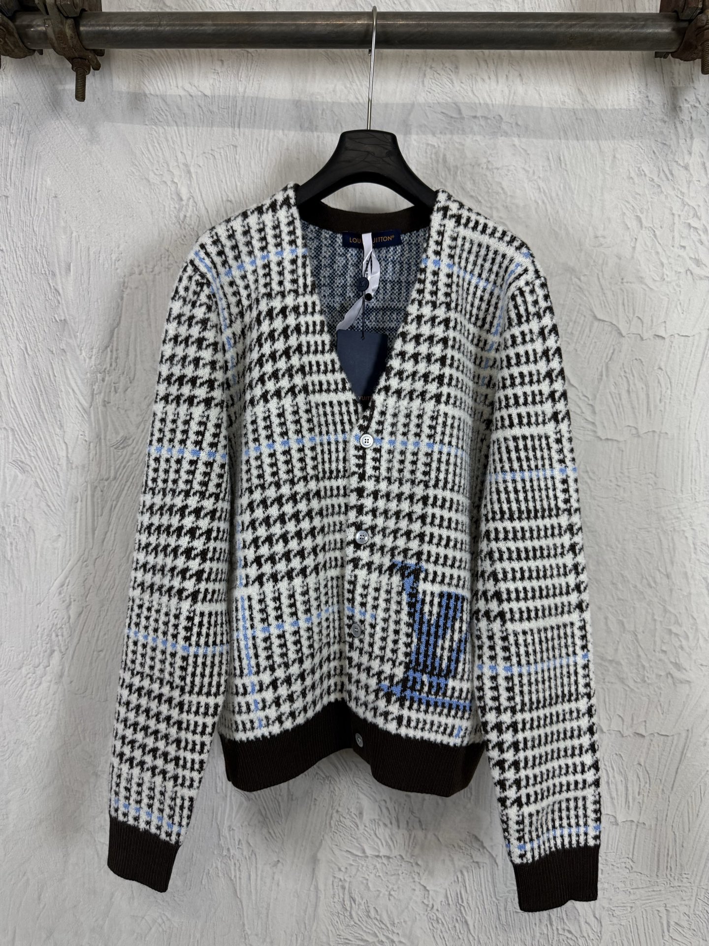 Cheap Louis Vuitton  Sweaters for Men in 223159, $80 USD- [IB223159] - Replica Louis Vuitton  Sweaters for Men