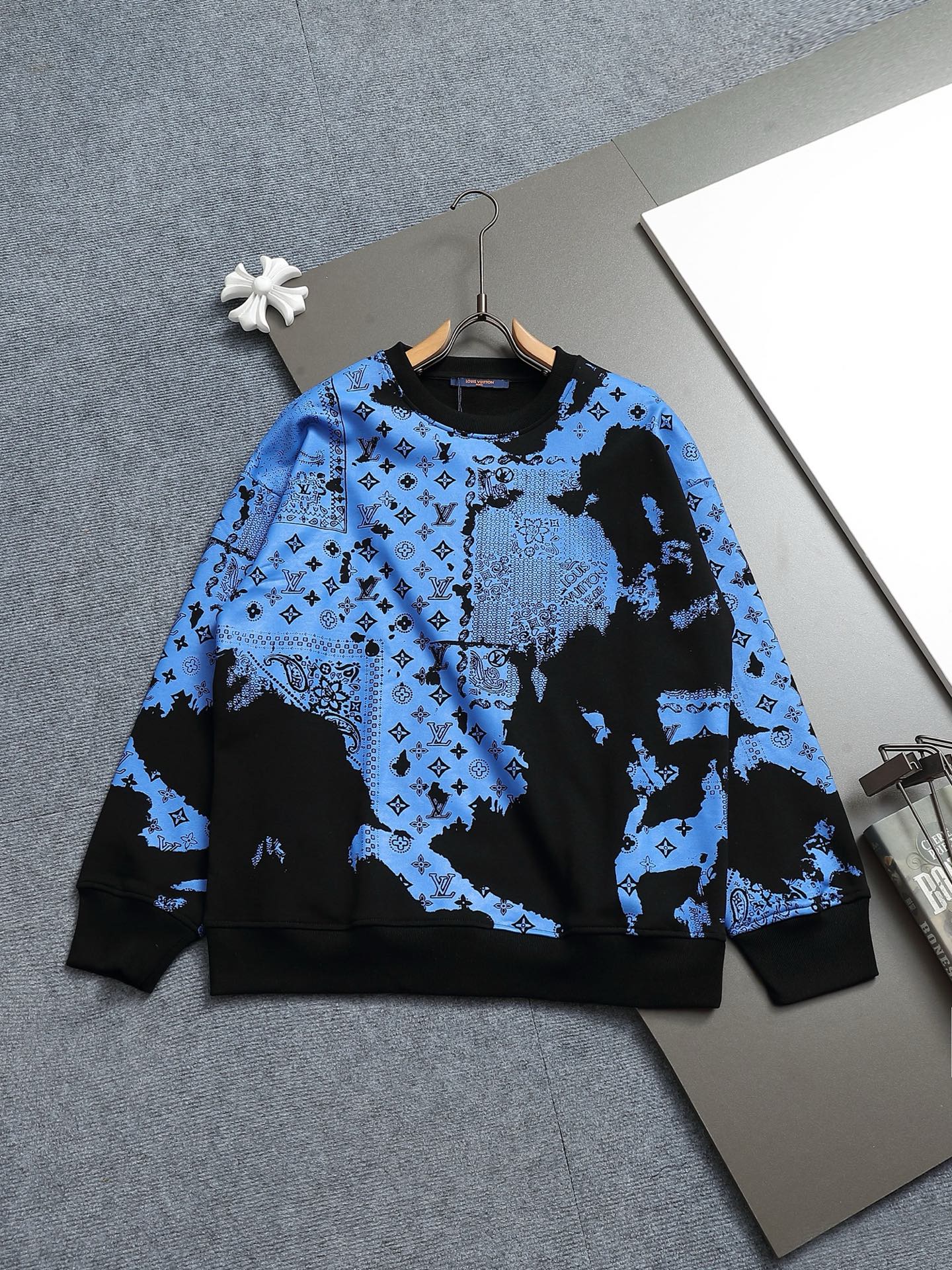 Cheap Louis Vuitton Hoodies for Men in 223179, $50 USD- [IB223179] - Replica Louis Vuitton Hoodies for Men