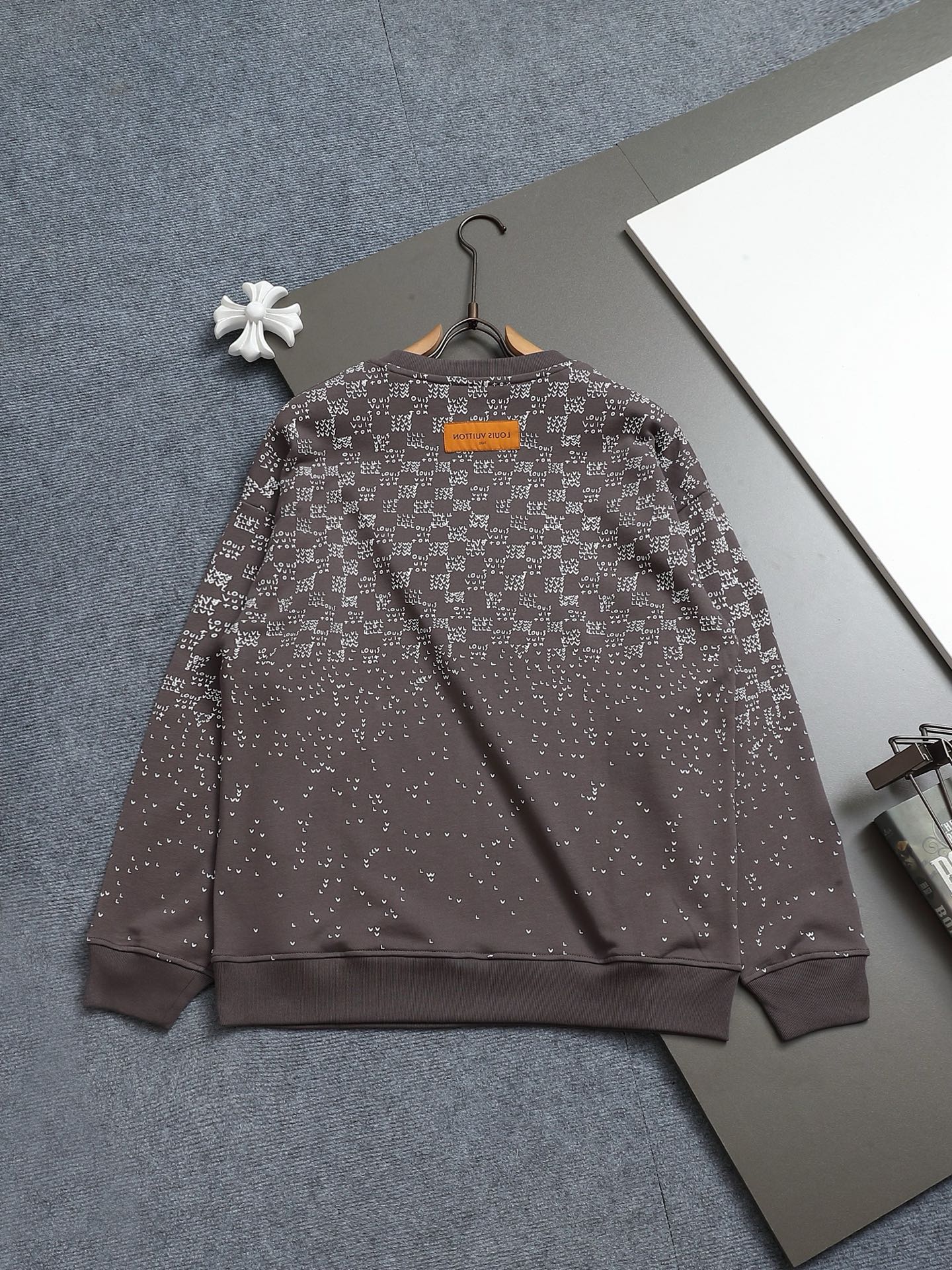Cheap Louis Vuitton Hoodies for Men in 223182, $50 USD- [IB223182] - Replica Louis Vuitton Hoodies for Men