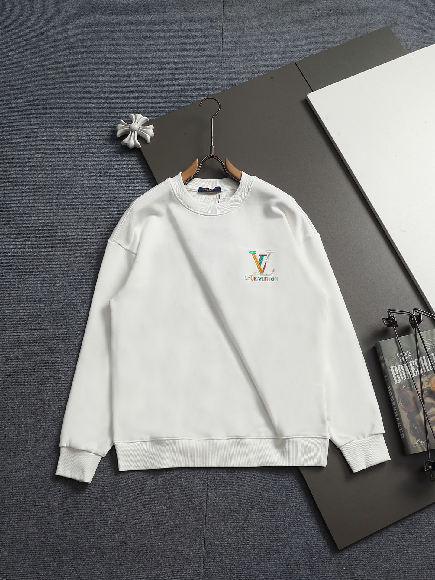 Cheap Louis Vuitton Hoodies for Men in 223186, $50 USD- [IB223186] - Replica Louis Vuitton Hoodies for Men