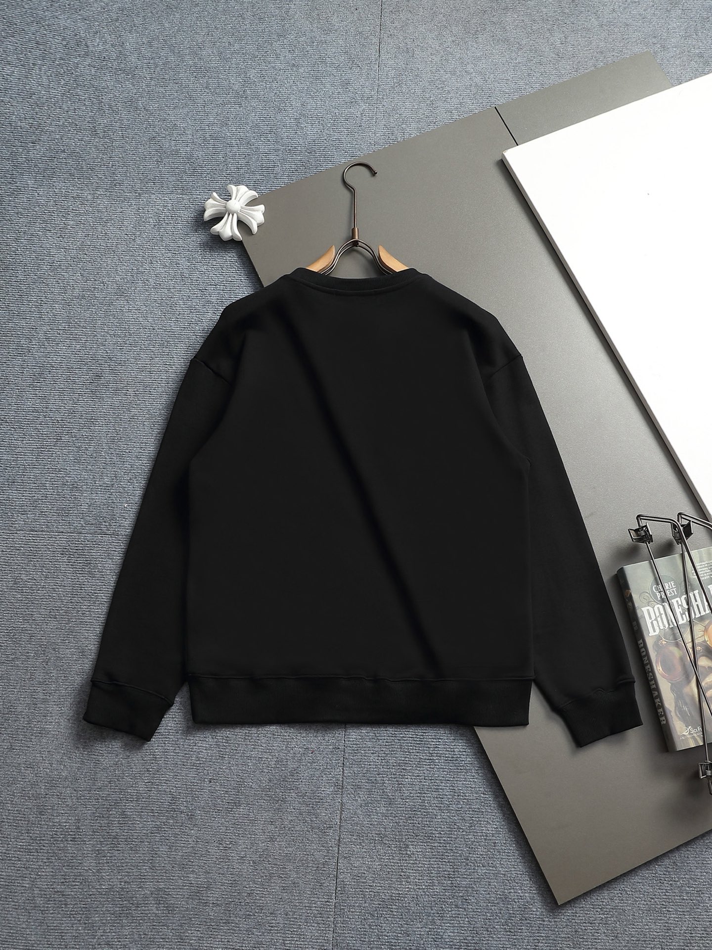 Cheap Louis Vuitton Hoodies for Men in 223187, $50 USD- [IB223187] - Replica Louis Vuitton Hoodies for Men