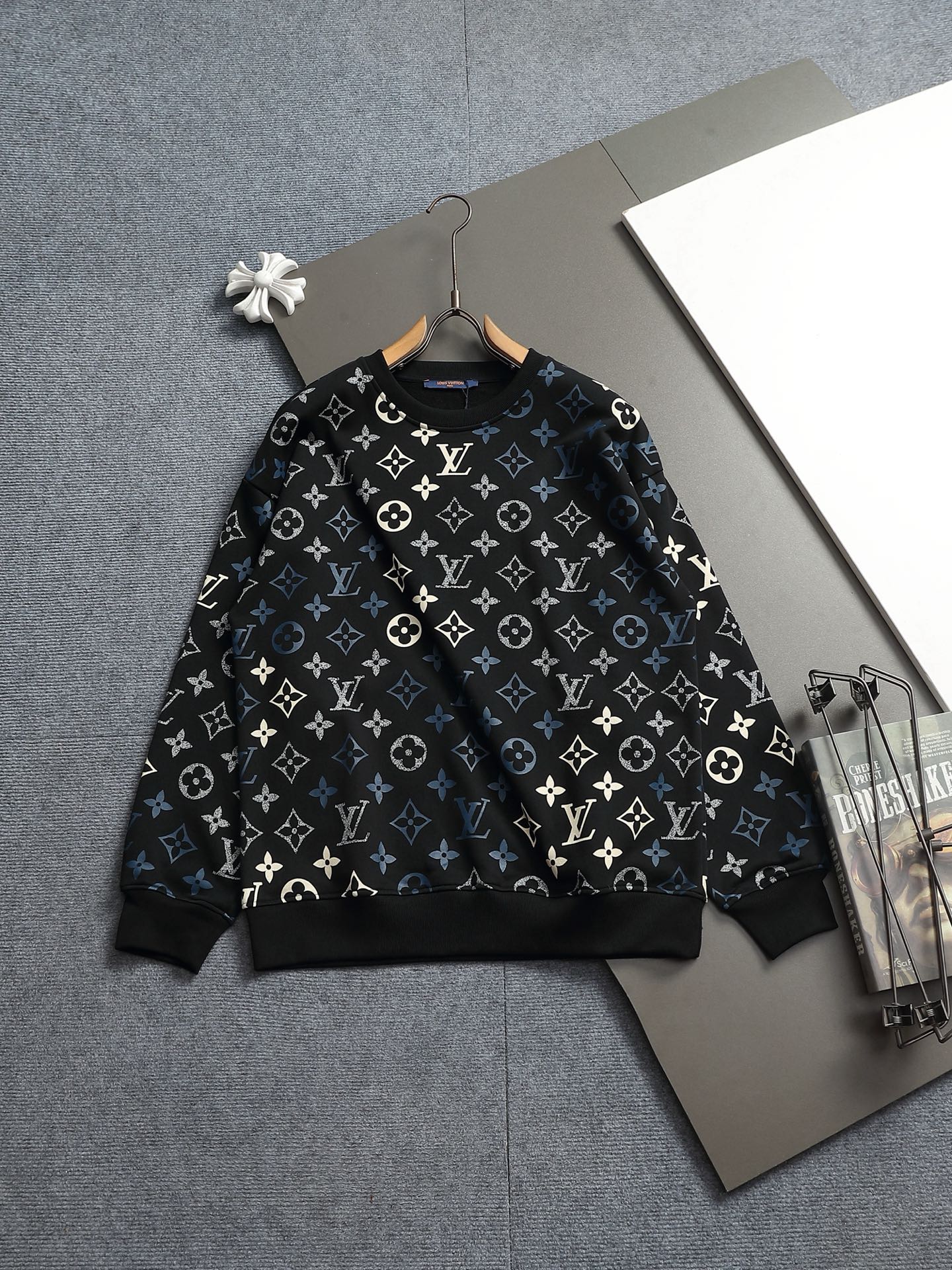 Cheap Louis Vuitton Hoodies for Men in 223191, $50 USD- [IB223191] - Replica Louis Vuitton Hoodies for Men