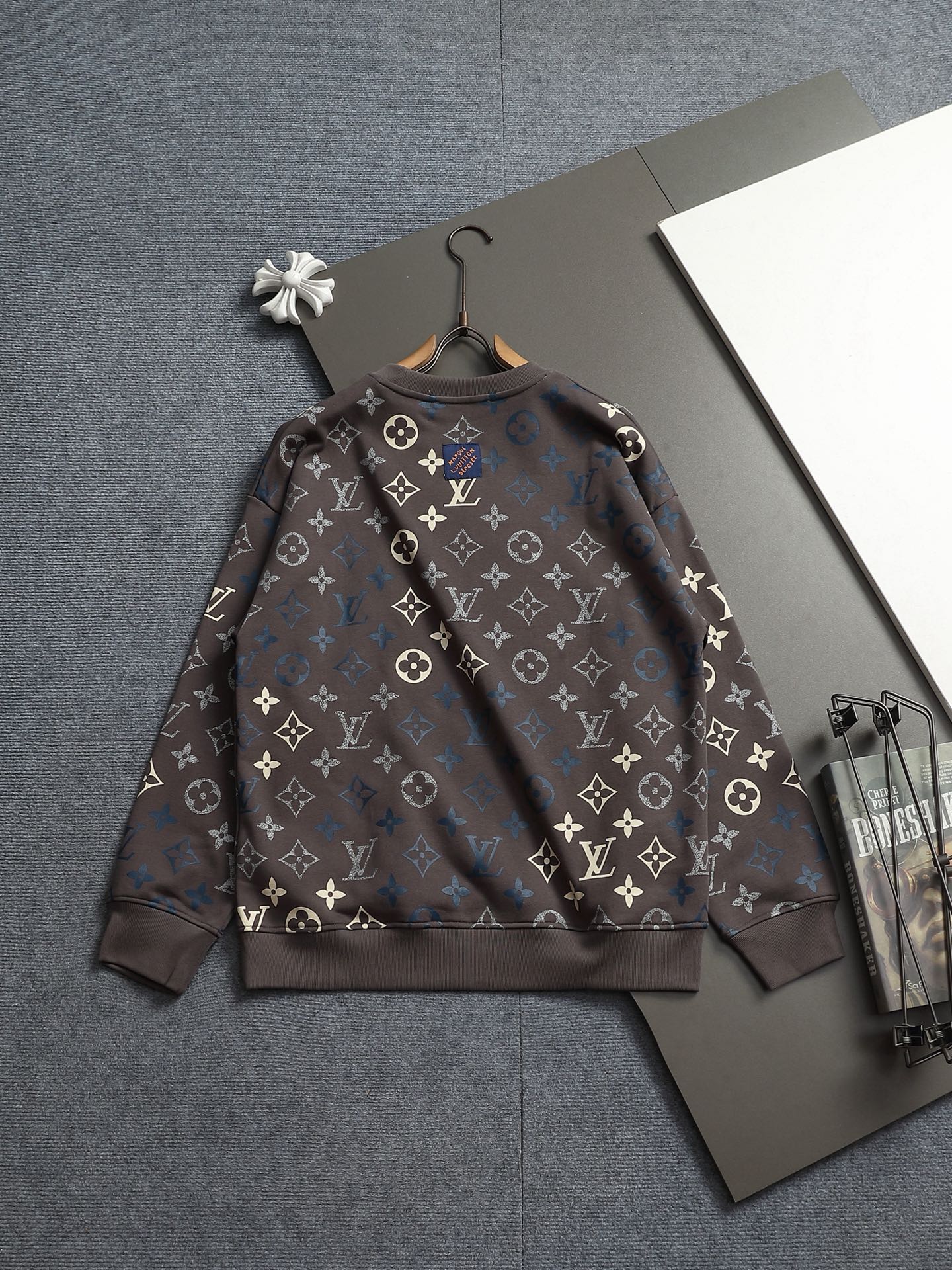 Cheap Louis Vuitton Hoodies for Men in 223192, $50 USD- [IB223192] - Replica Louis Vuitton Hoodies for Men