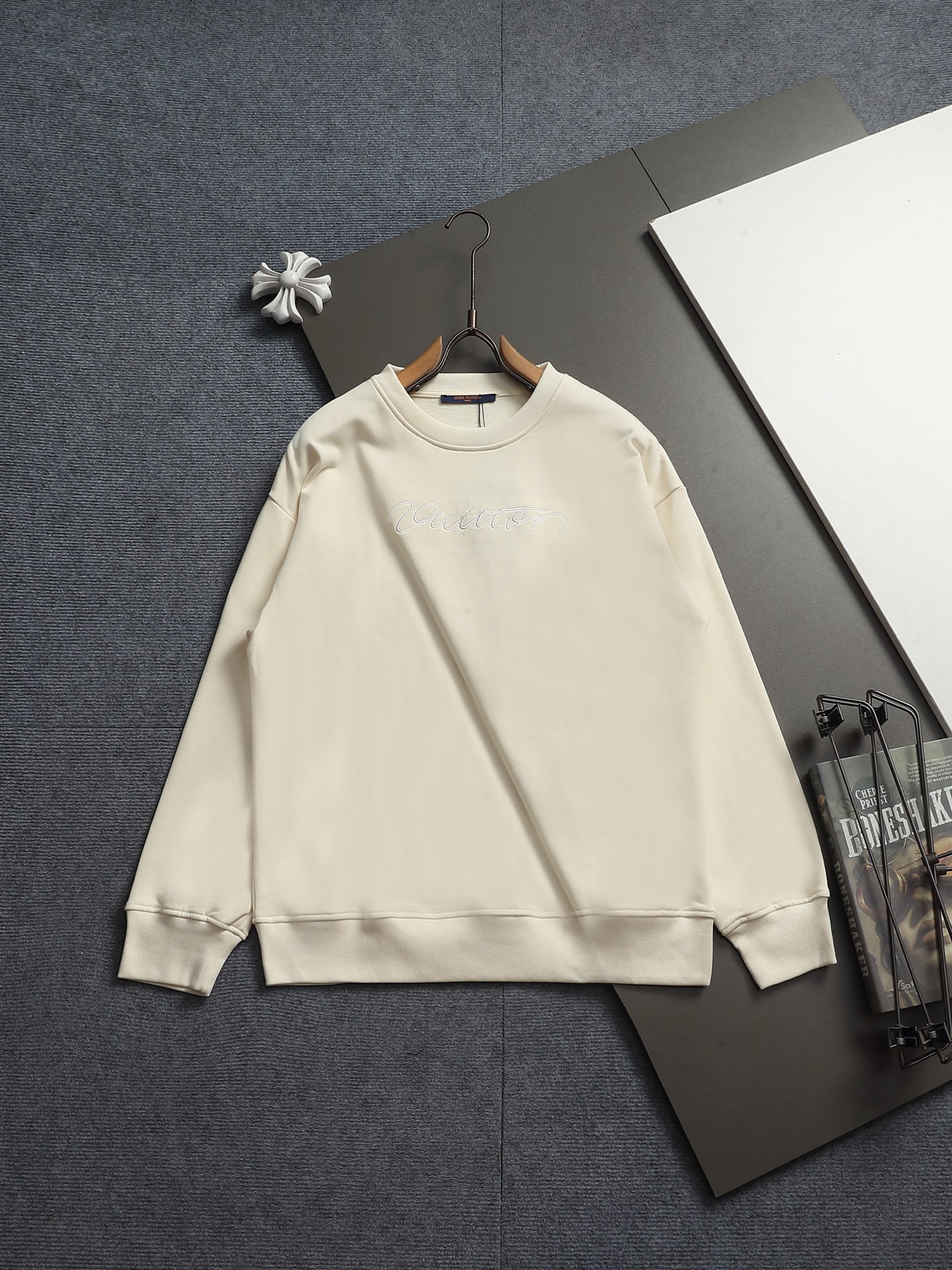 Cheap Louis Vuitton Hoodies for Men in 223194, $50 USD- [IB223194] - Replica Louis Vuitton Hoodies for Men