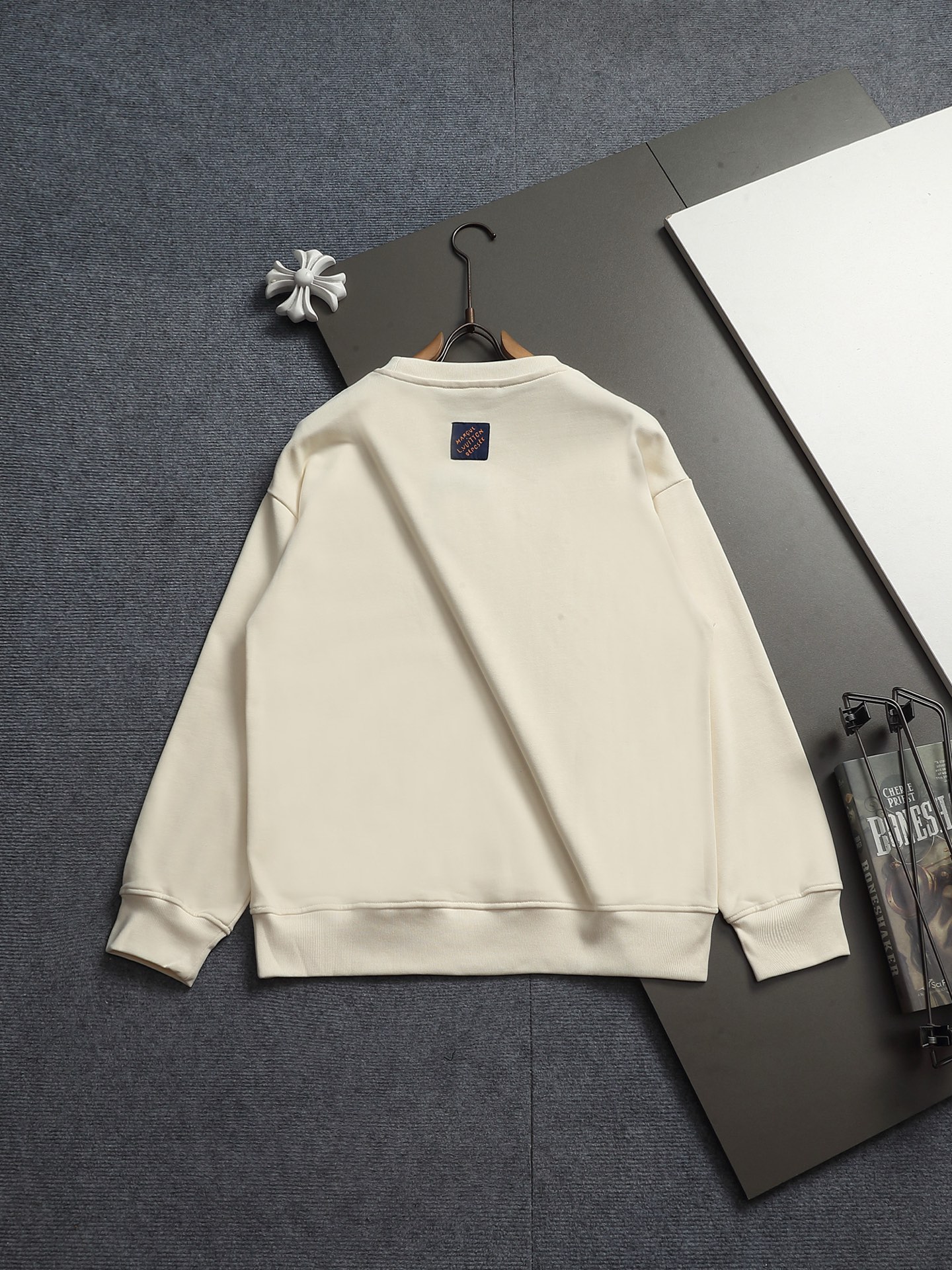 Cheap Louis Vuitton Hoodies for Men in 223194, $50 USD- [IB223194] - Replica Louis Vuitton Hoodies for Men