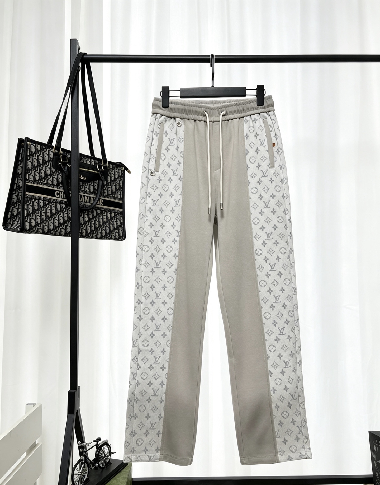 Cheap Louis Vuitton Pants for Men in 223202, $55 USD- [IB223202] - Replica Louis Vuitton Pants for Men