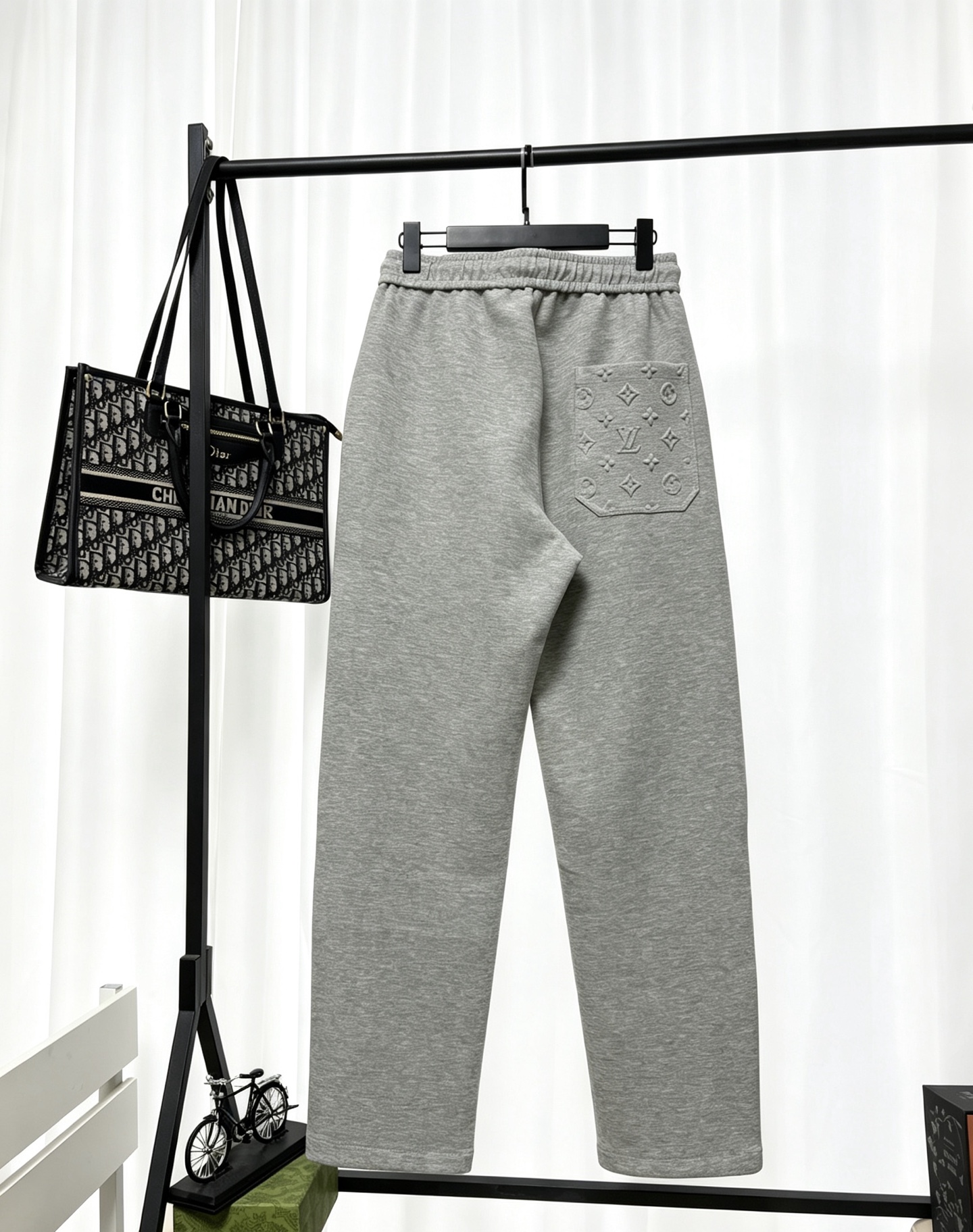 Cheap Louis Vuitton Pants for Men in 223204, $55 USD- [IB223204] - Replica Louis Vuitton Pants for Men