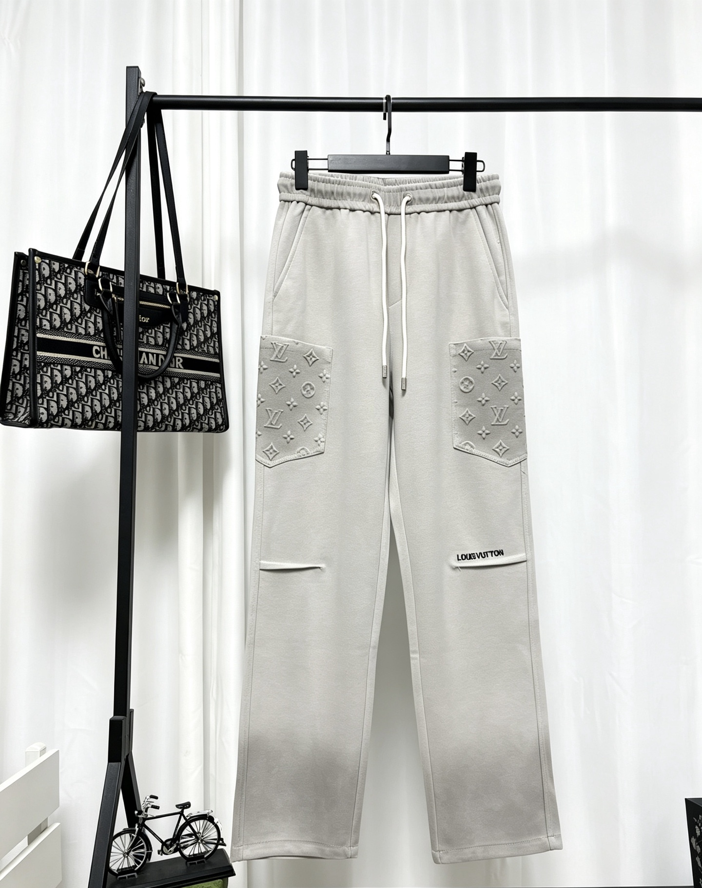 Cheap Louis Vuitton Pants for Men in 223205, $55 USD- [IB223205] - Replica Louis Vuitton Pants for Men