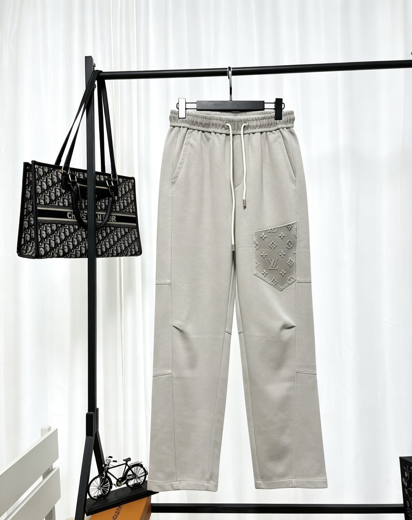 Cheap Louis Vuitton Pants for Men in 223207, $55 USD- [IB223207] - Replica Louis Vuitton Pants for Men