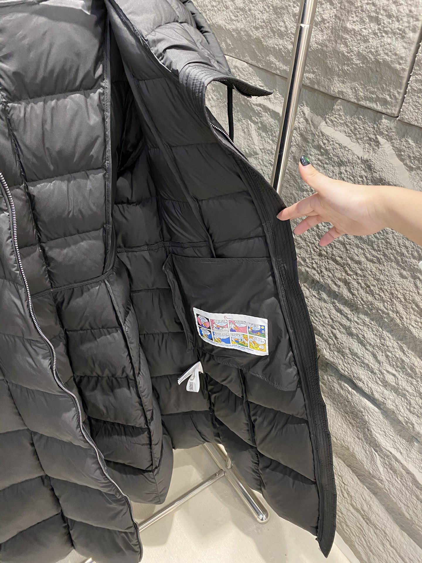 Cheap Moncle Thick Coats For Women in 223231, $130 USD- [IB223231] - Replica Moncle Thick Coats For Women