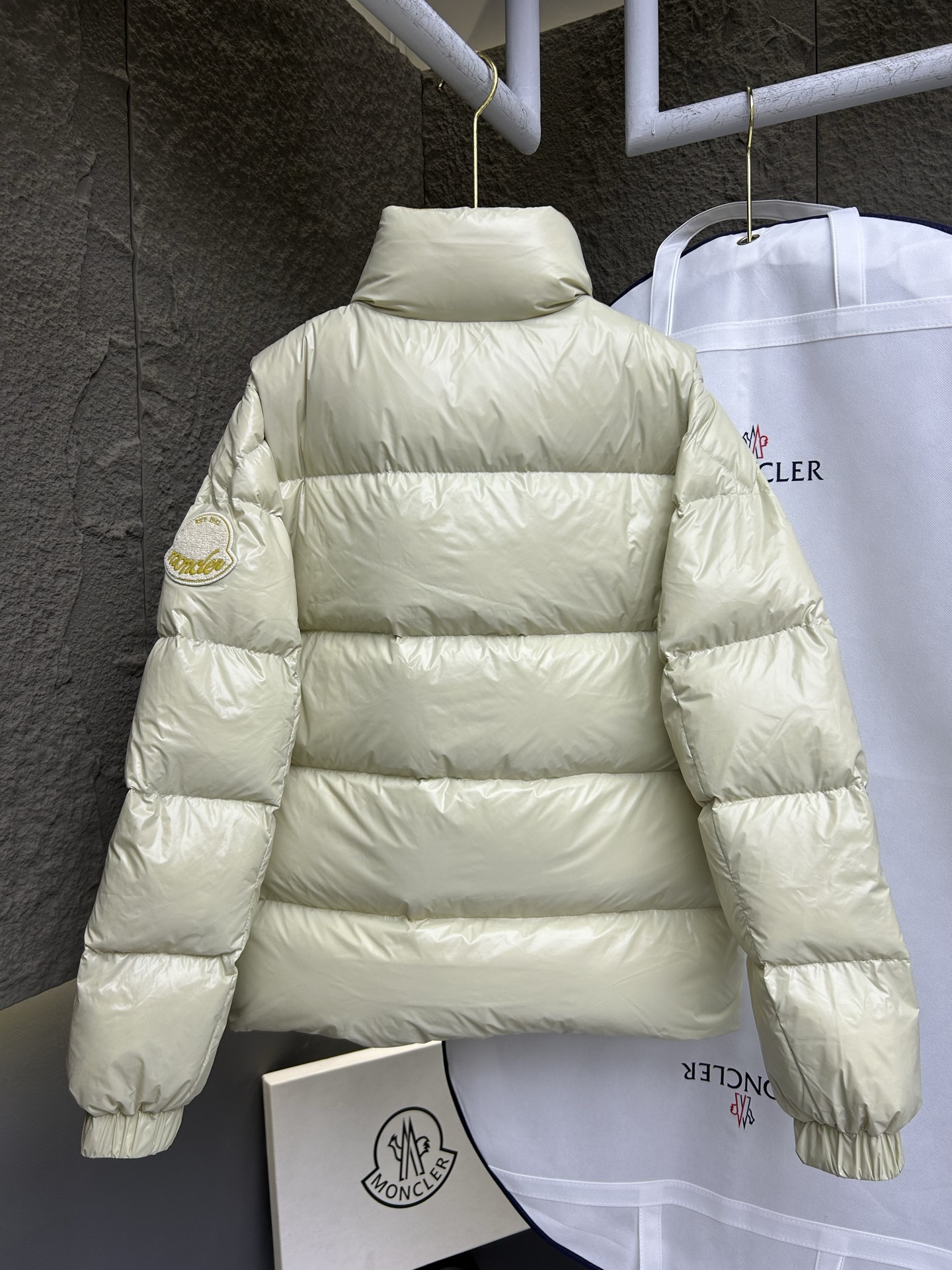 Cheap Moncle Thick Coats For Men in 223248, $150 USD- [IB223248] - Replica Moncle Thick Coats For Men