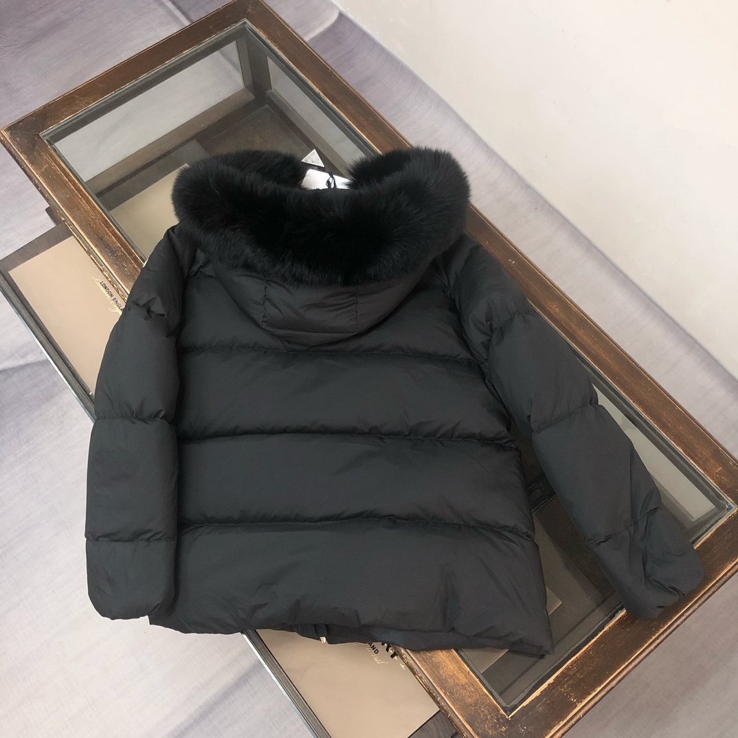 Cheap Moncle Thick Coats For Women in 223253, $135 USD- [IB223253] - Replica Moncle Thick Coats For Women