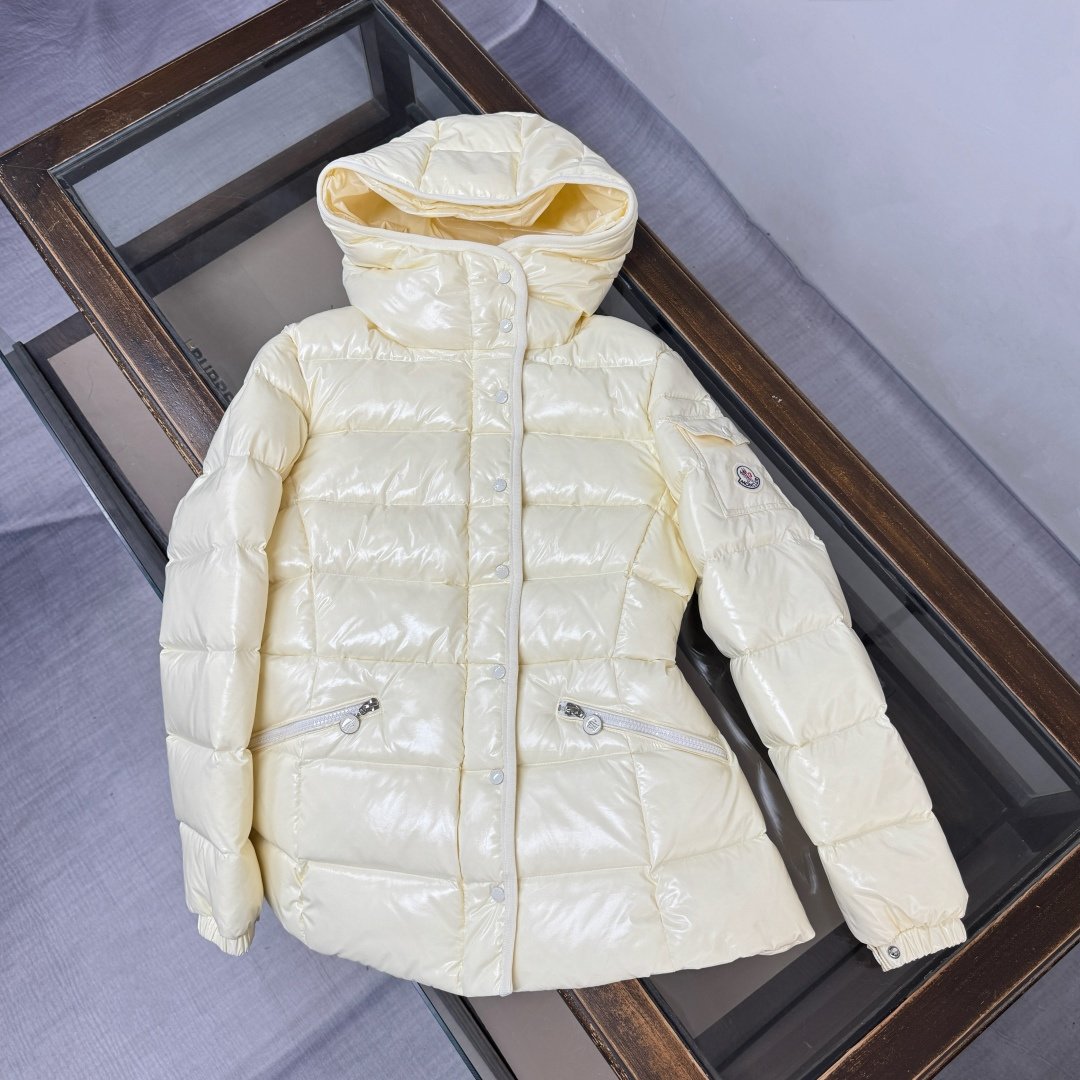 Cheap Moncle Thick Coats For Women in 223260, $150 USD- [IB223260] - Replica Moncle Thick Coats For Women