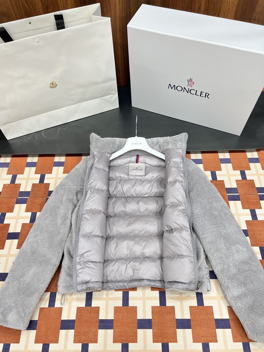 Cheap Moncle Thick Coats For Women in 223278, $150 USD- [IB223278] - Replica Moncle Thick Coats For Women