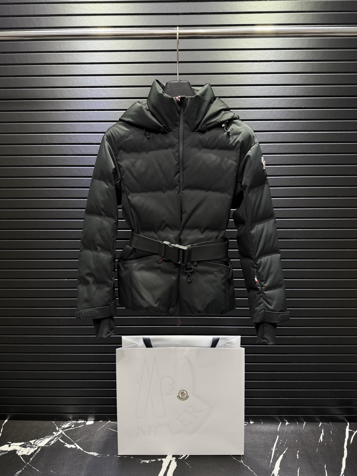 Cheap Moncle Thick Coats For Women in 223296, $170 USD- [IB223296] - Replica Moncle Thick Coats For Women