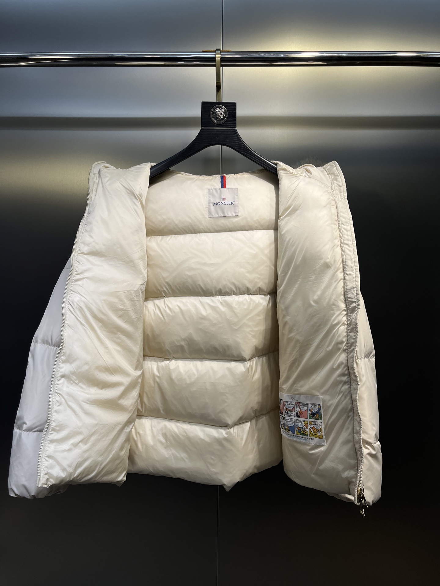 Cheap Moncle Thick Coats For Women in 223308, $165 USD- [IB223308] - Replica Moncle Thick Coats For Women
