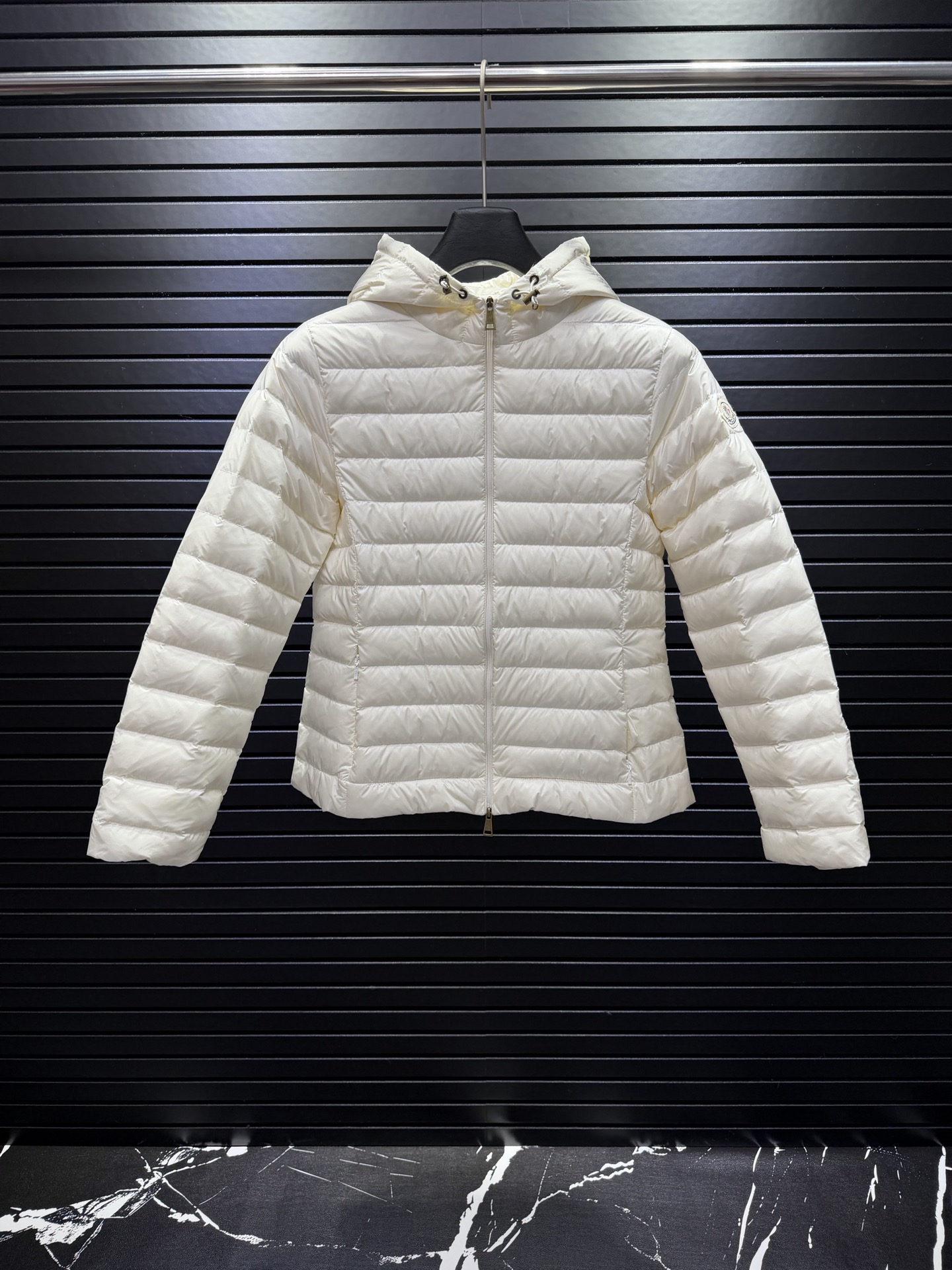 Cheap Moncle Thick Coats For Women in 223340, $130 USD- [IB223340] - Replica Moncle Thick Coats For Women