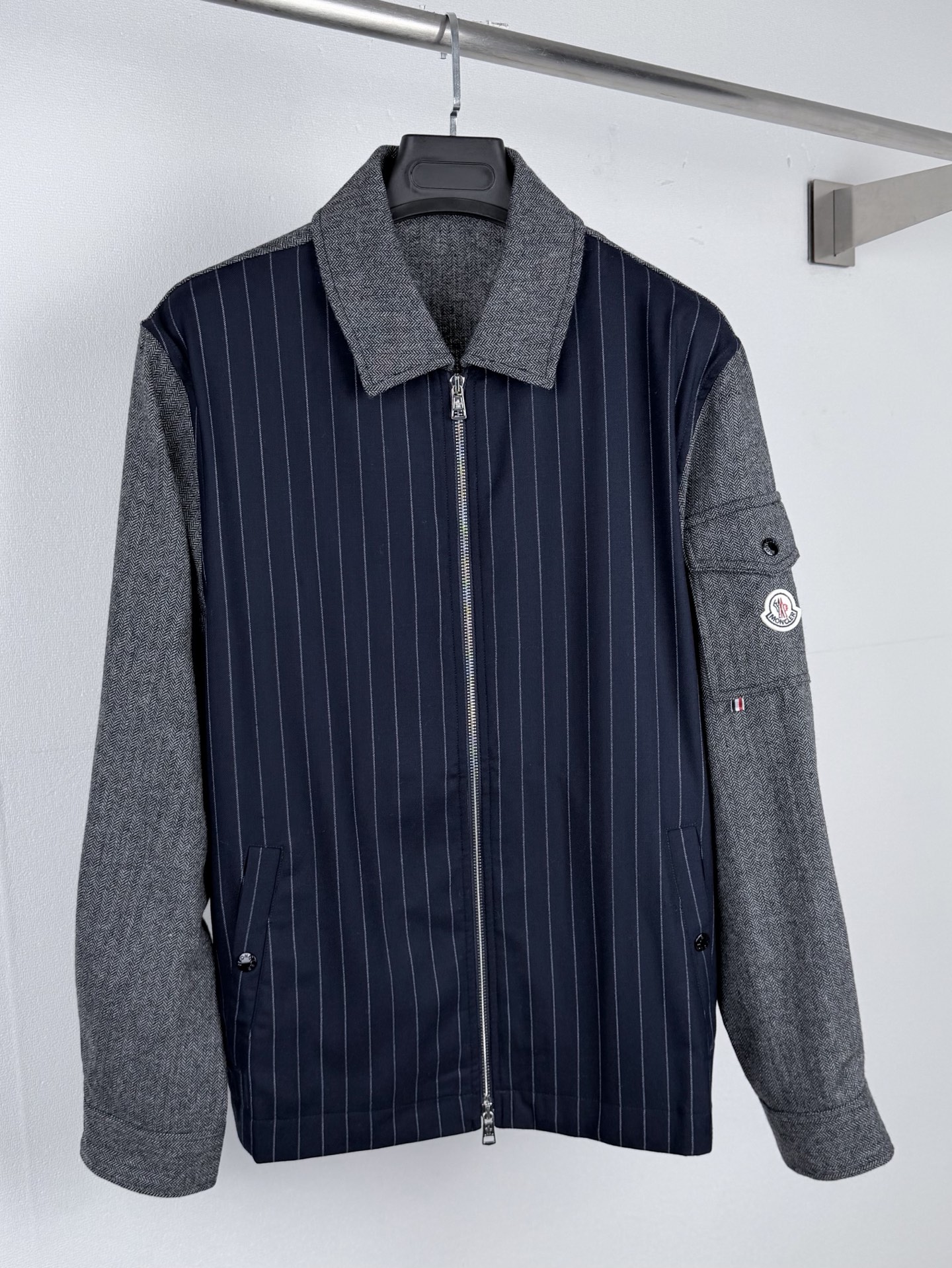 Cheap Moncle Thin Jackets For Men in 223368, $85 USD- [IB223368] - Replica Moncle Thin Jackets For Men