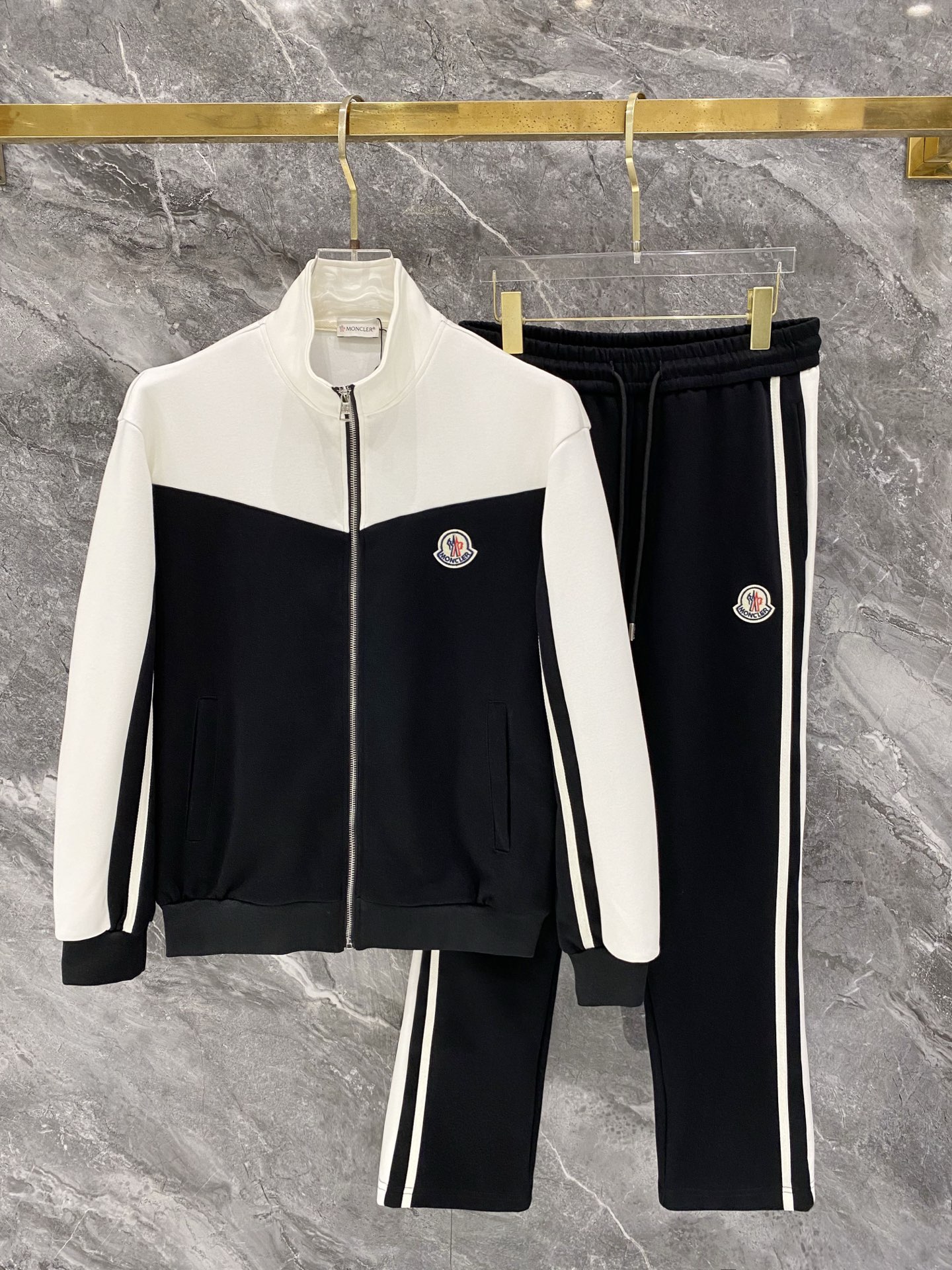 Cheap MONCLE Tracksuits for Men in 223380, $120 USD- [IB223380] - Replica MONCLE Tracksuits for Men