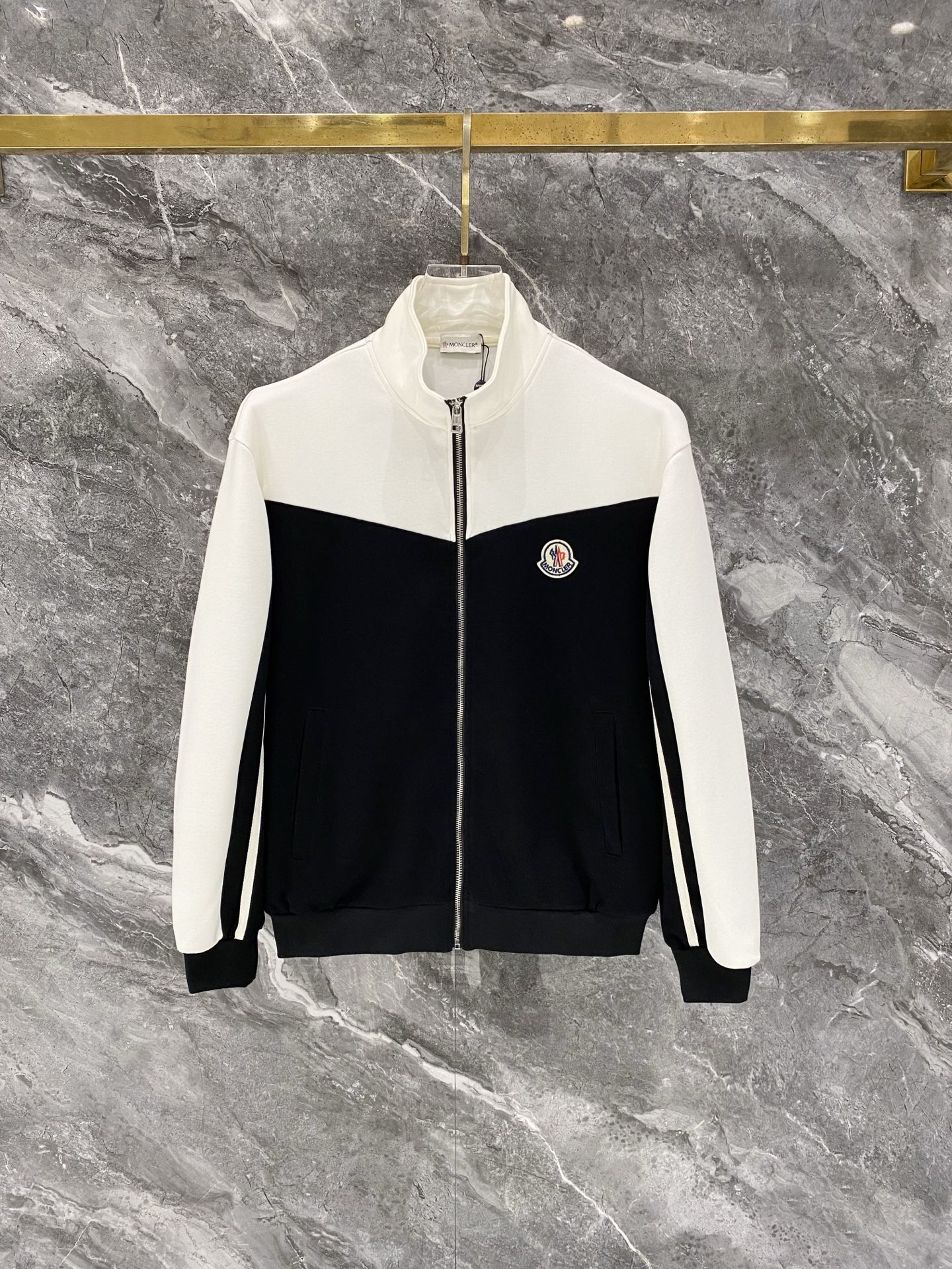 Cheap MONCLE Tracksuits for Men in 223380, $120 USD- [IB223380] - Replica MONCLE Tracksuits for Men