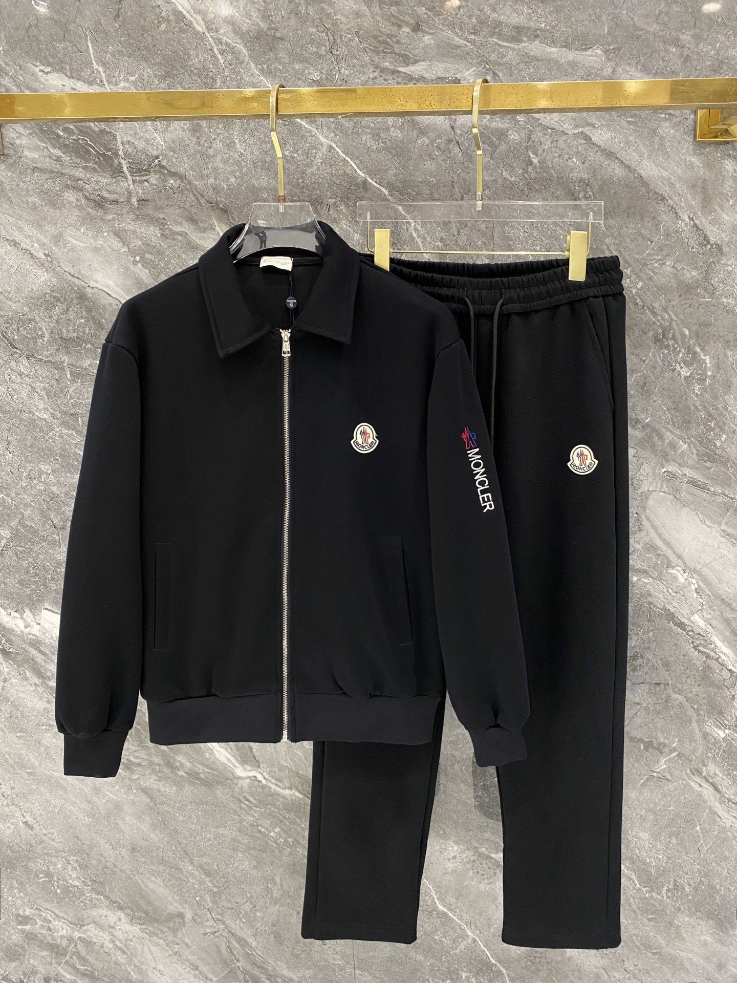 Cheap MONCLE Tracksuits for Men in 223381, $120 USD- [IB223381] - Replica MONCLE Tracksuits for Men