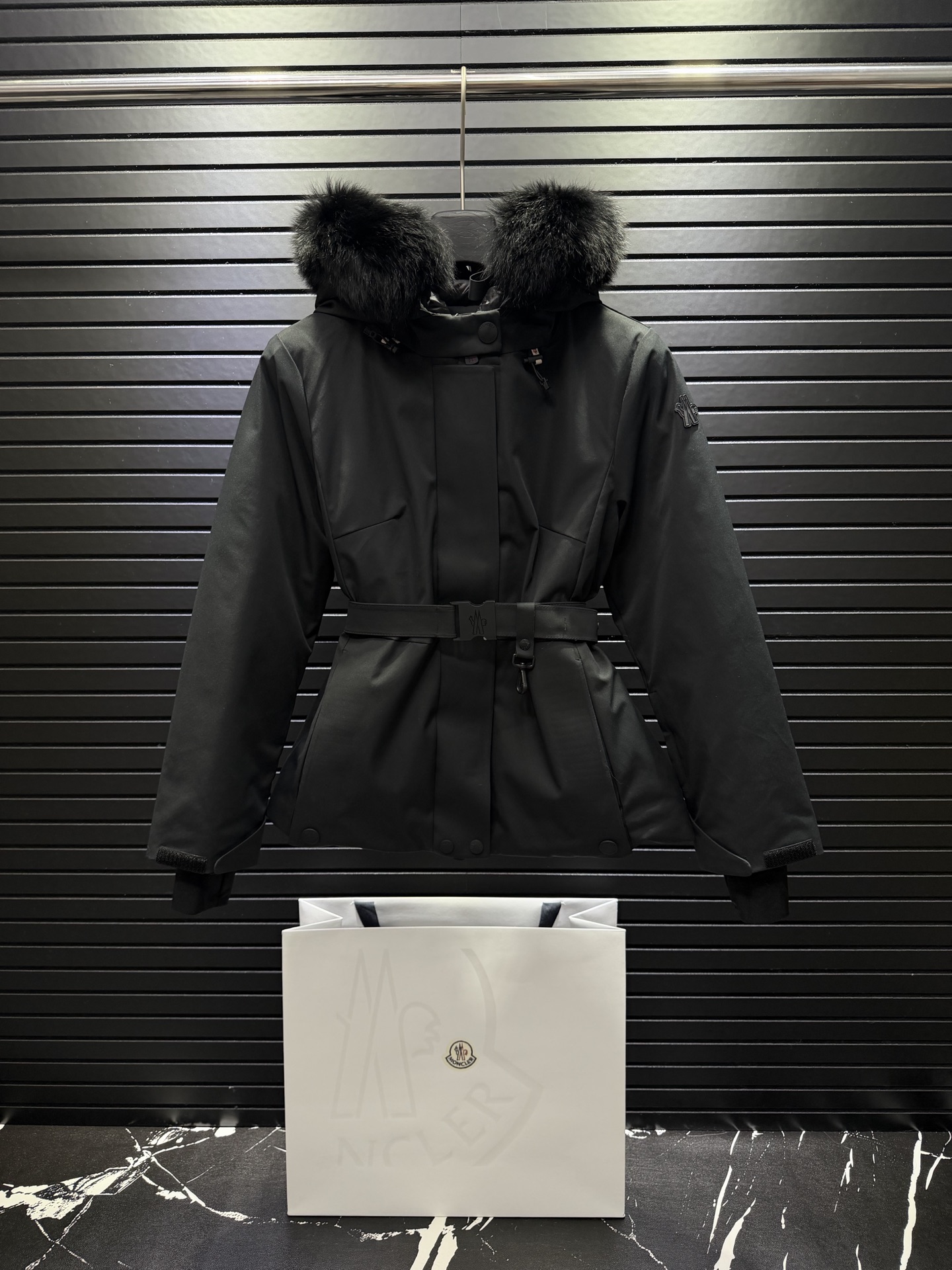 Cheap Moncle Thick Coats For Women in 223420, $190 USD- [IB223420] - Replica Moncle Thick Coats For Women