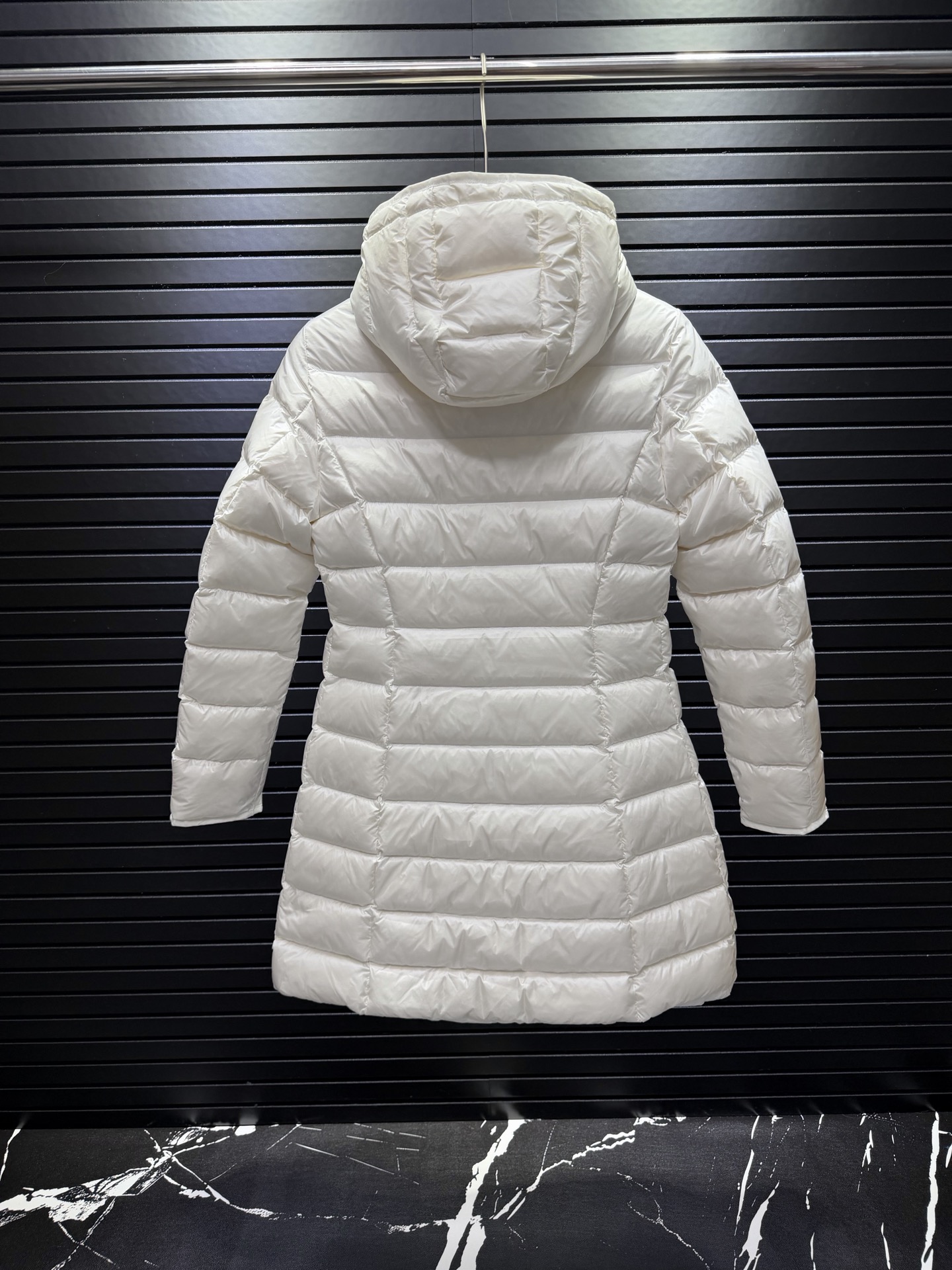 Cheap Moncle Thick Coats For Women in 223425, $165 USD- [IB223425] - Replica Moncle Thick Coats For Women