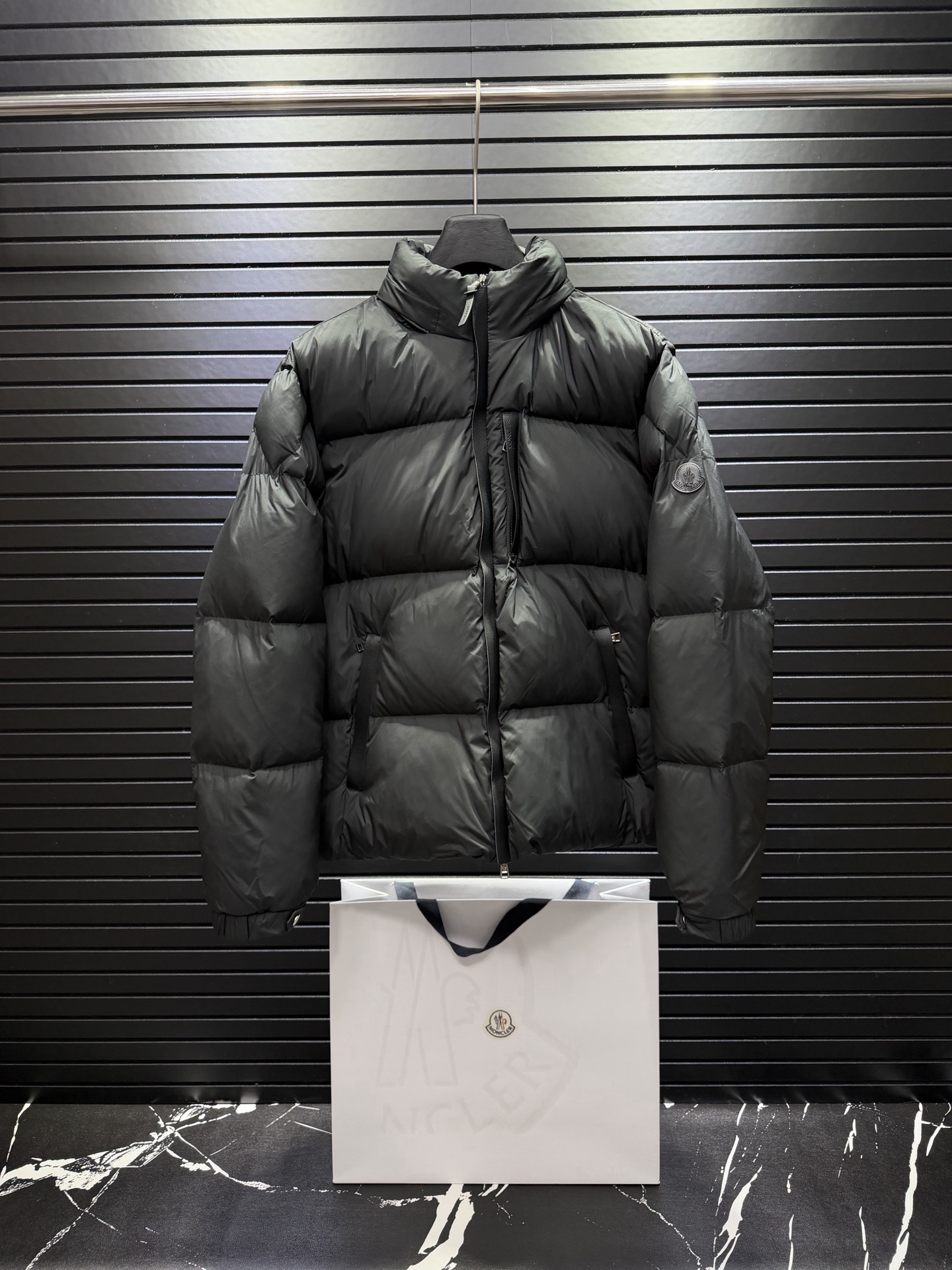 Cheap Moncle Thick Coats For Men in 223442, $140 USD- [IB223442] - Replica Moncle Thick Coats For Men