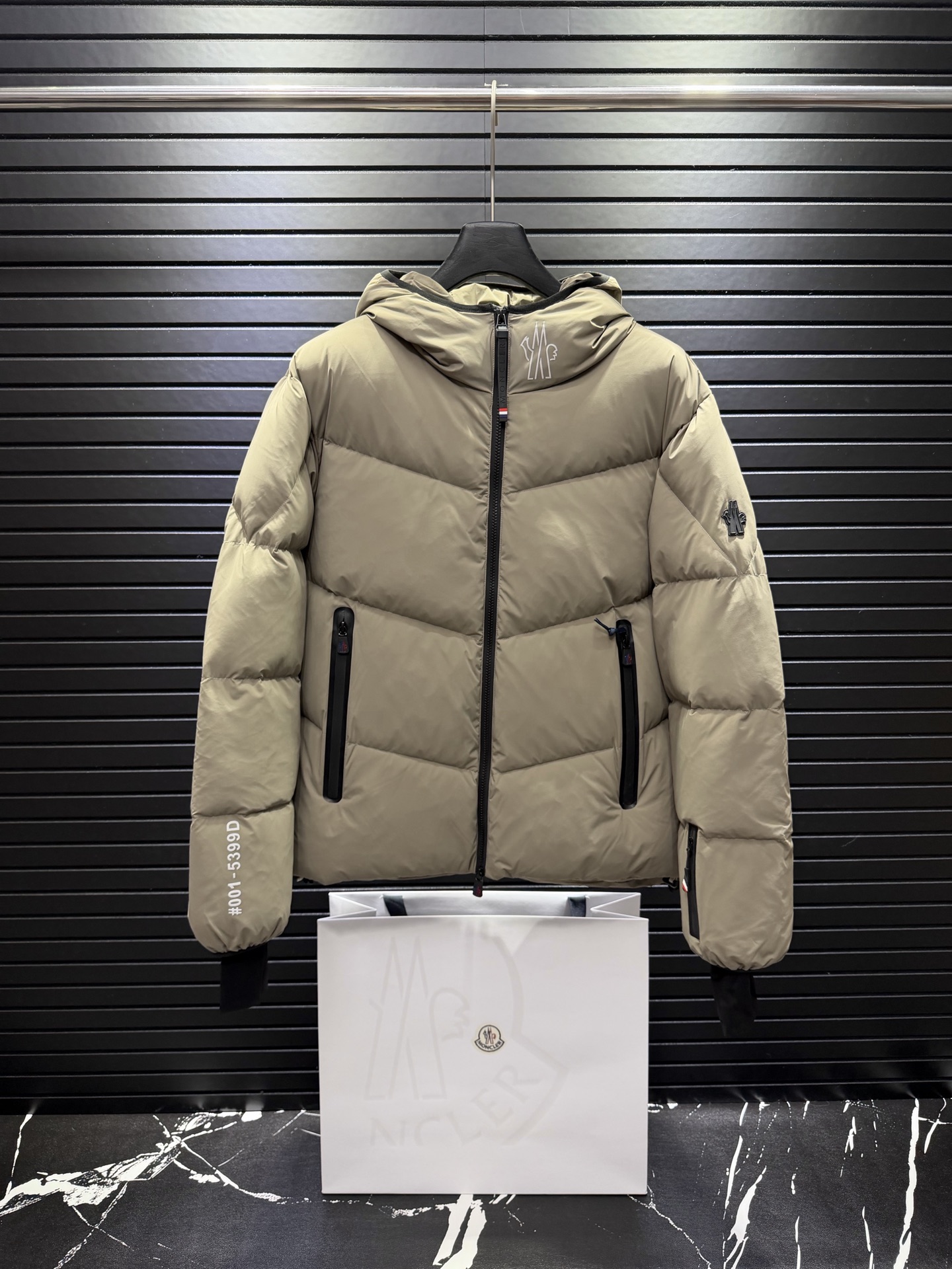 Cheap Moncle Thick Coats For Men in 223454, $145 USD- [IB223454] - Replica Moncle Thick Coats For Men