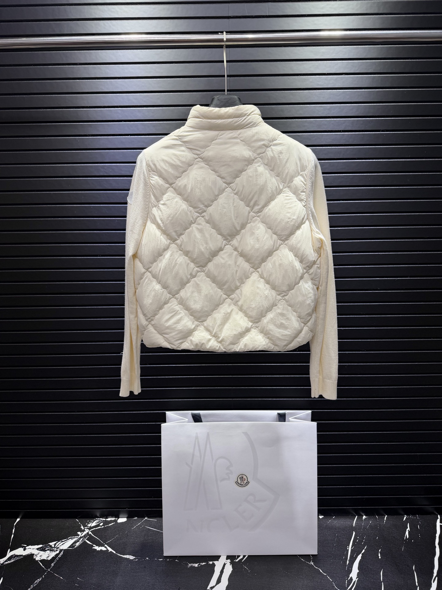Cheap Moncle Thick Coats For Women in 223467, $120 USD- [IB223467] - Replica Moncle Thick Coats For Women