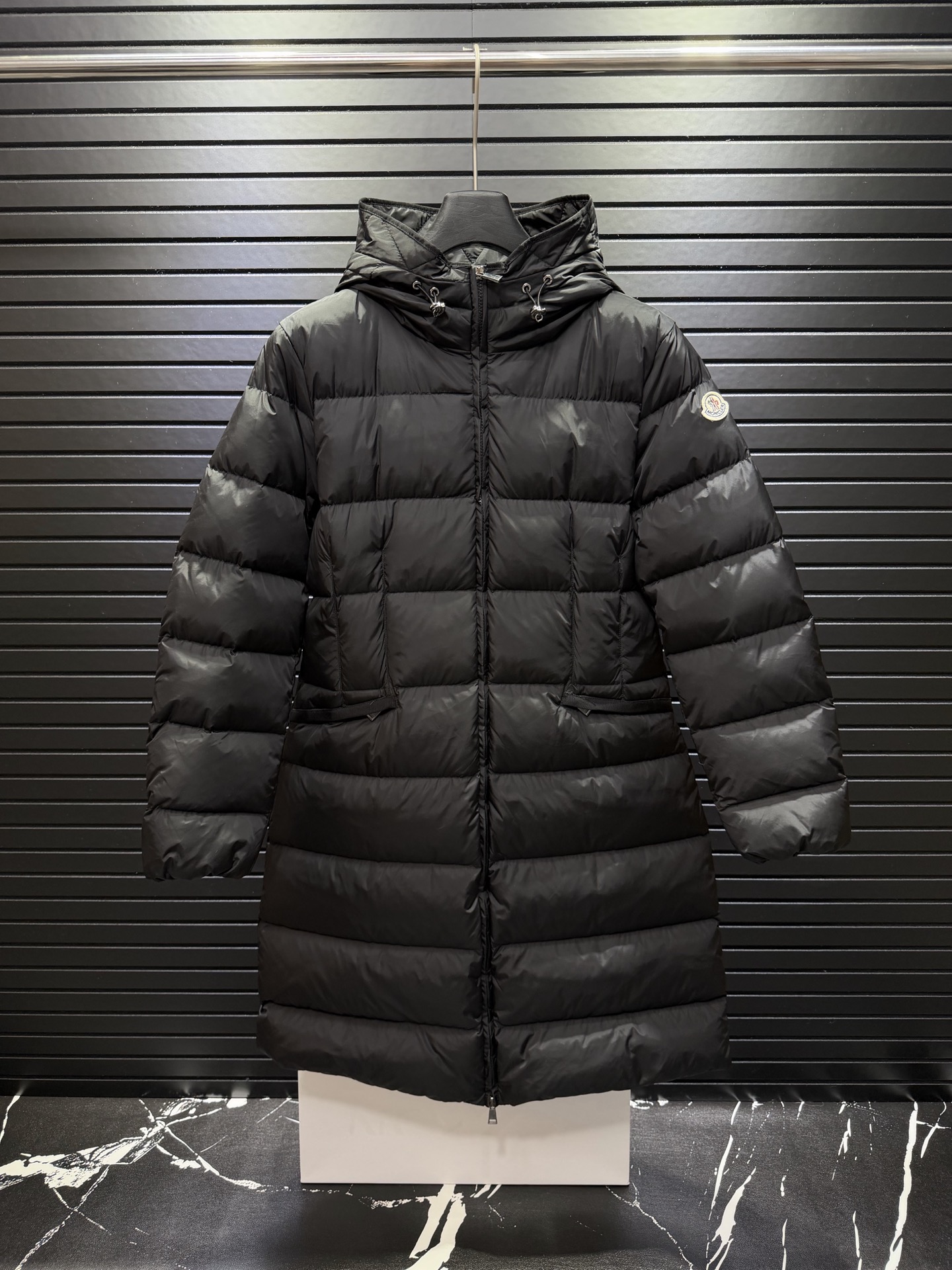 Cheap Moncle Thick Coats For Women in 223470, $150 USD- [IB223470] - Replica Moncle Thick Coats For Women