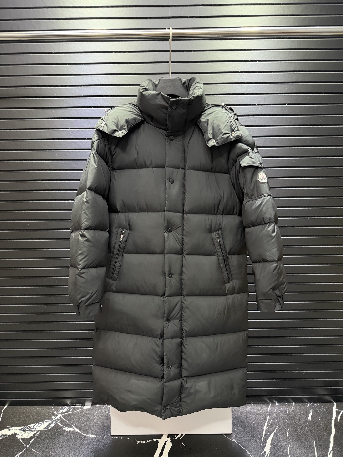 Cheap Moncle Thick Coats For Men in 223471, $145 USD- [IB223471] - Replica Moncle Thick Coats For Men