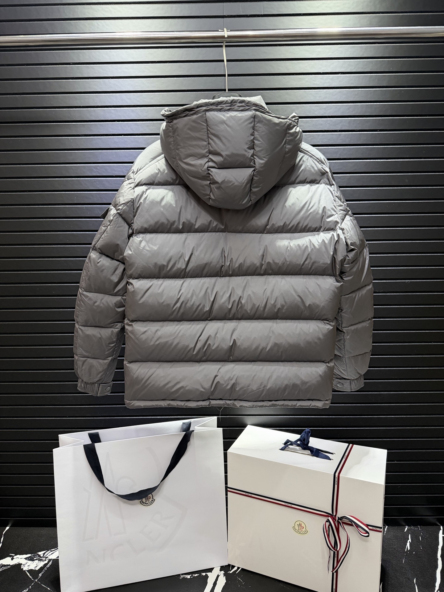 Cheap Moncle Thick Coats For Men in 223475, $150 USD- [IB223475] - Replica Moncle Thick Coats For Men