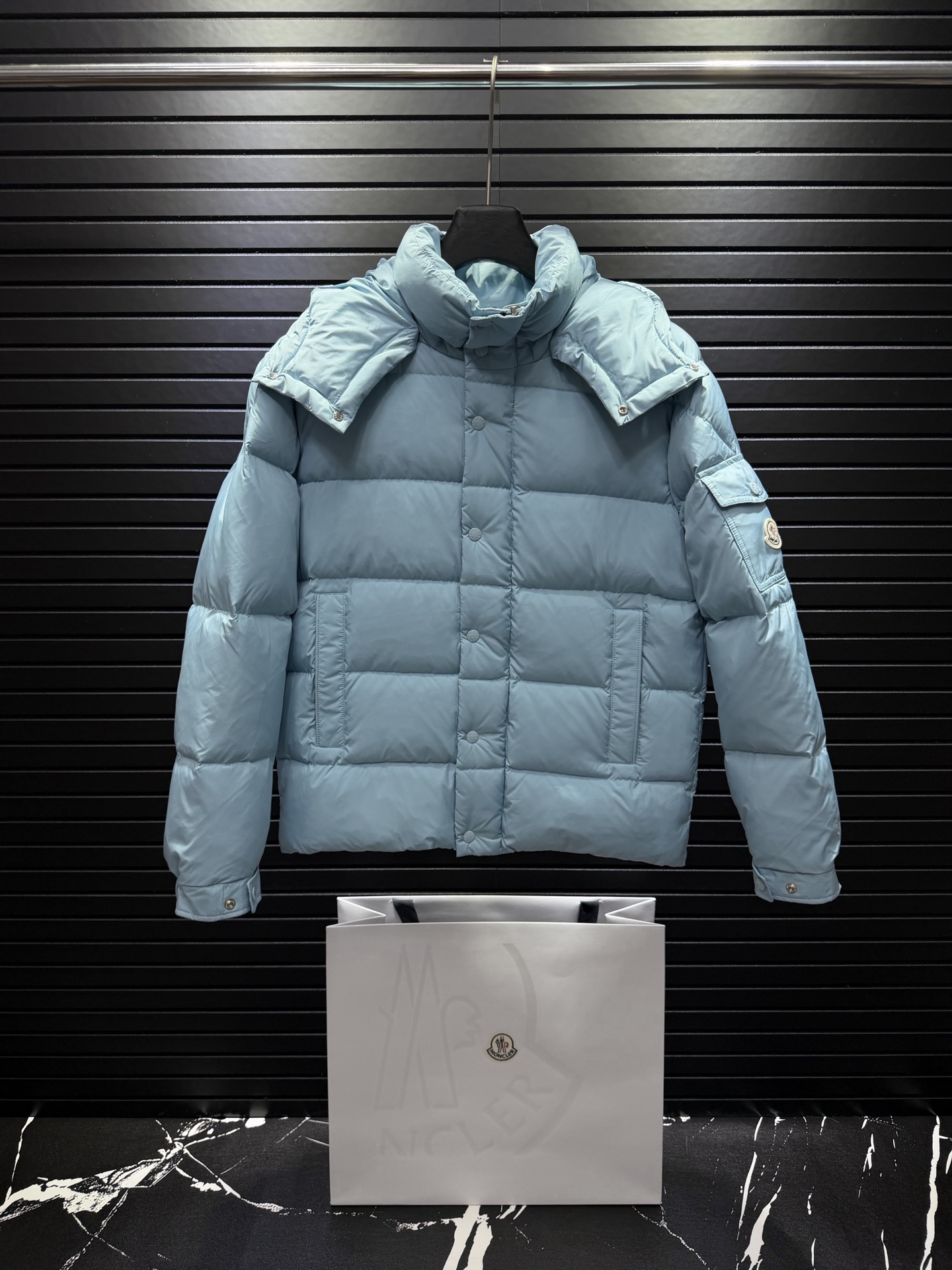 Cheap Moncle Thick Coats For Women in 223485, $135 USD- [IB223485] - Replica Moncle Thick Coats For Women